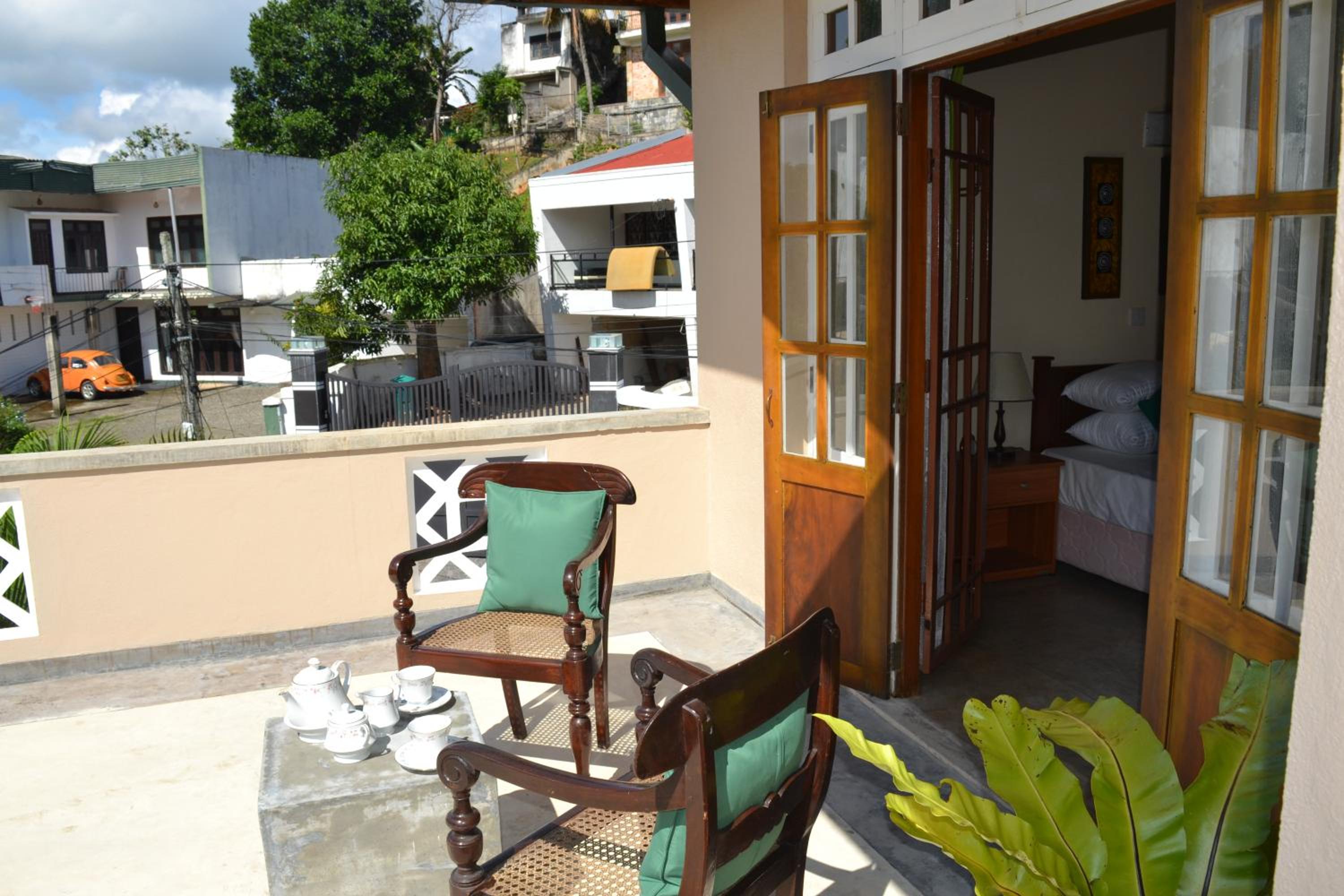 Kandy VILLA view 5