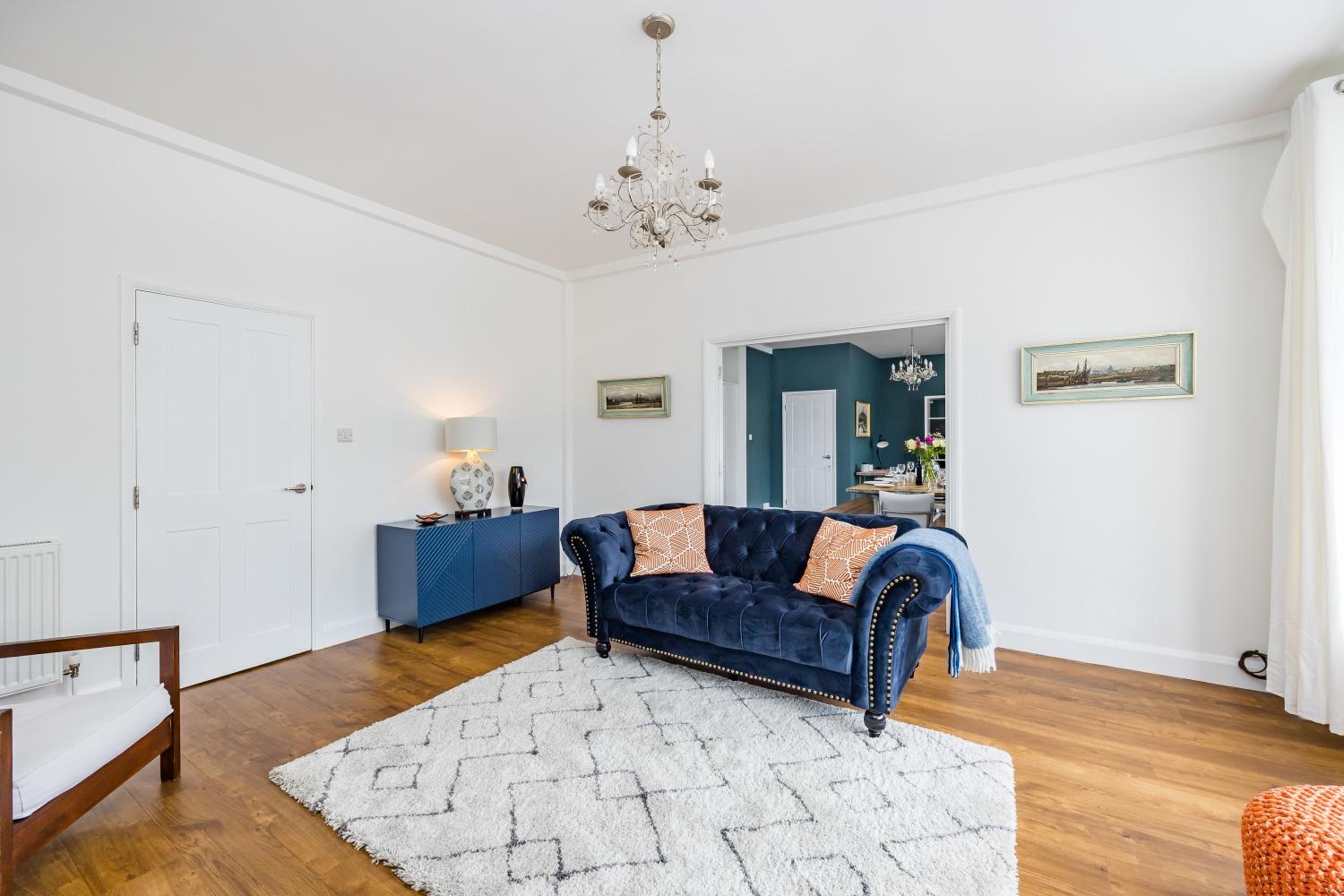 Ascot House Apartment