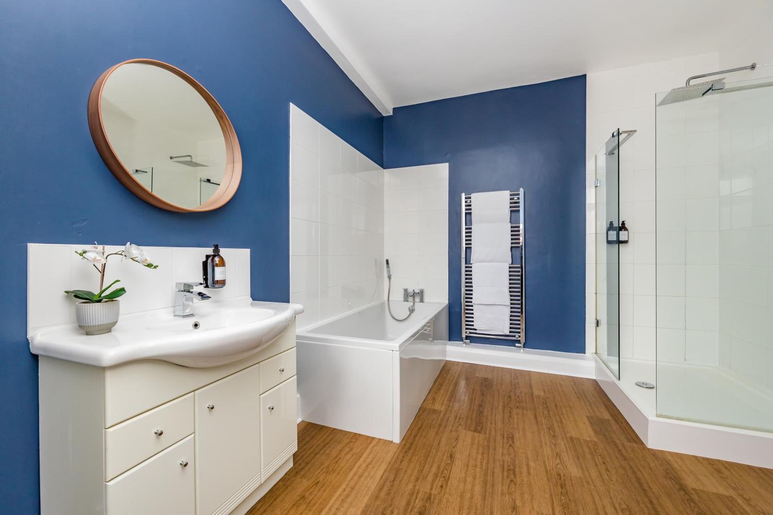 Ascot House Apartment