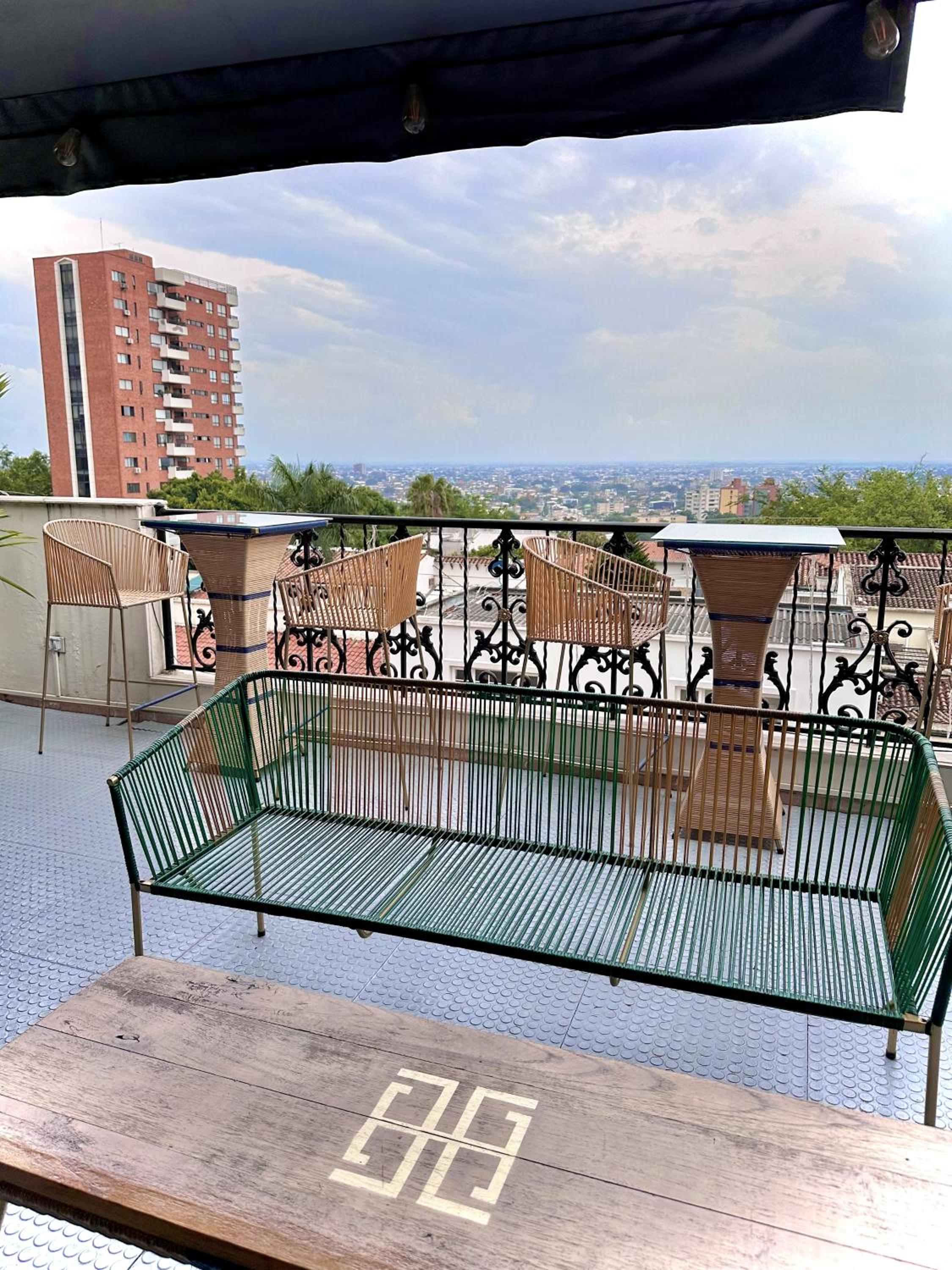 The View Hostel & Lounge
