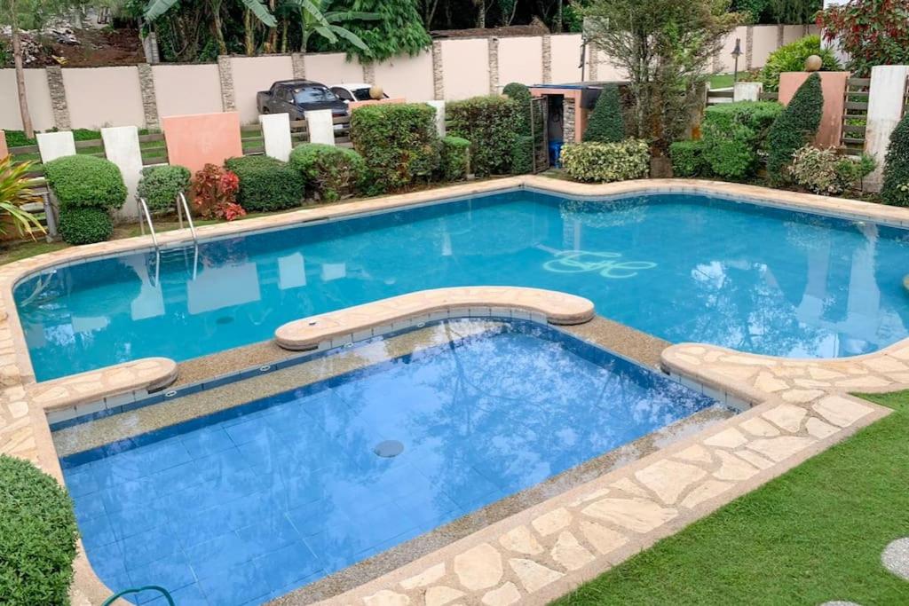 Tagaytay Hampton Villa C5 - Unwind in a cozy 2 bedroom with pool view 5