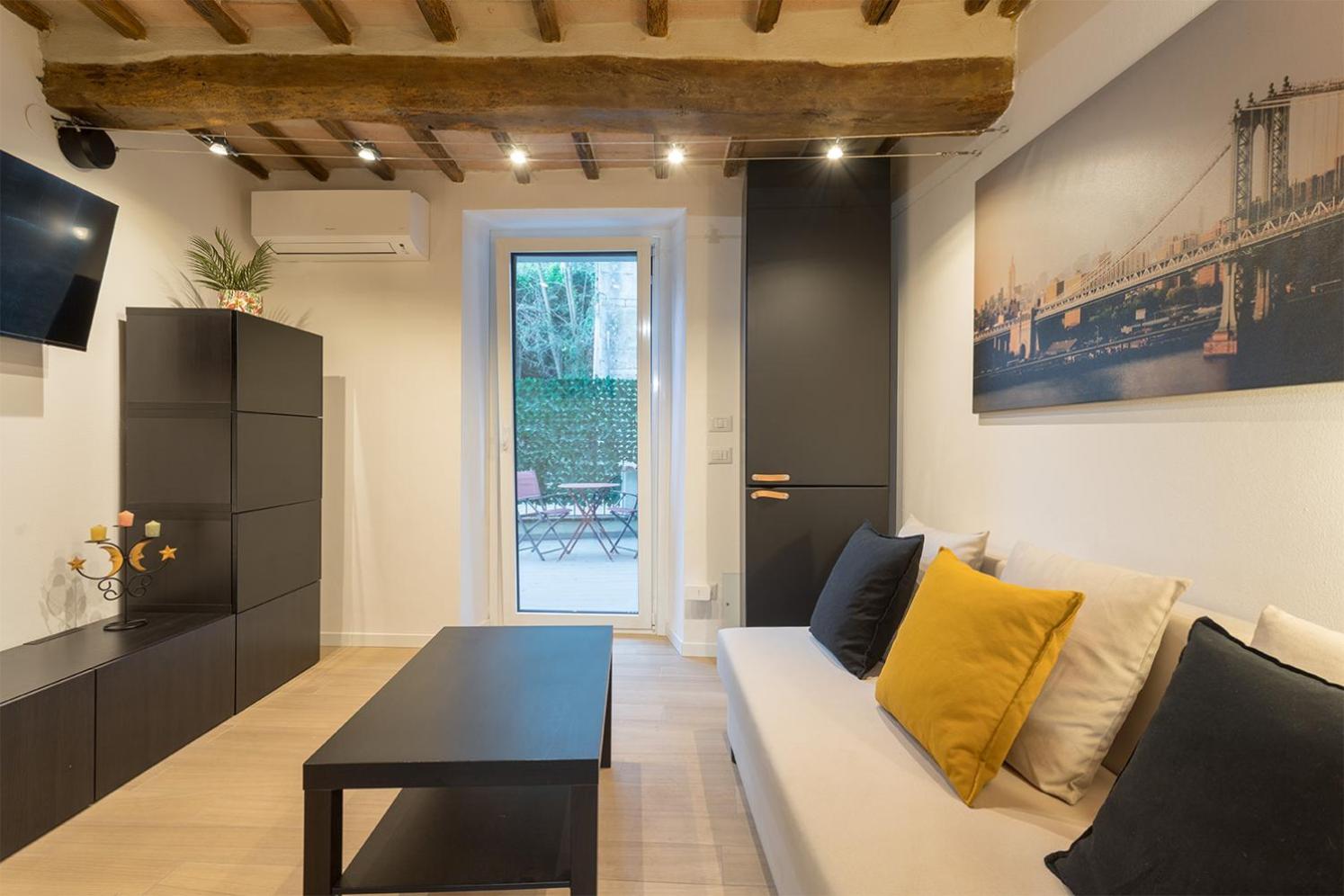 MaRì Modern Flat - con Posto Auto e vicino alla Metro - ItalyWeGo photo 4