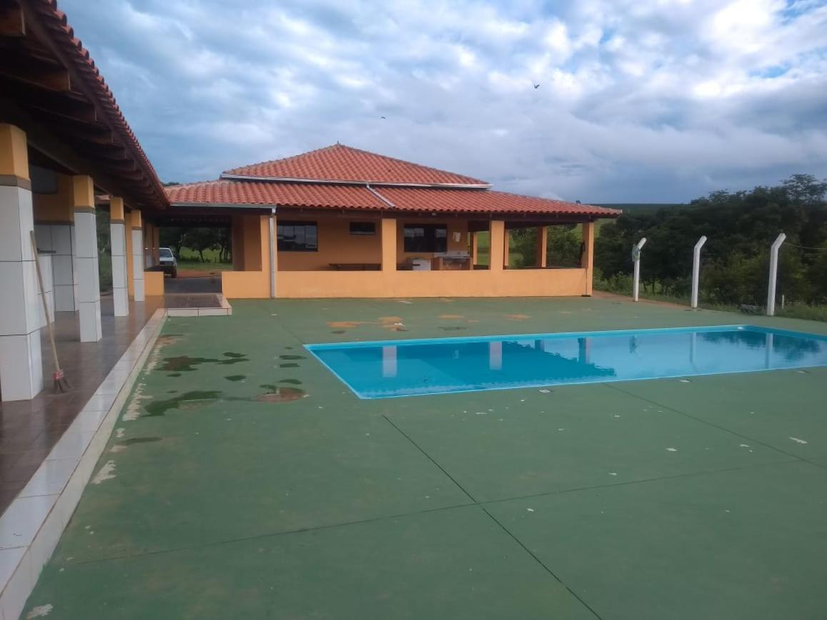 Rancho próximo ao lago de furnas