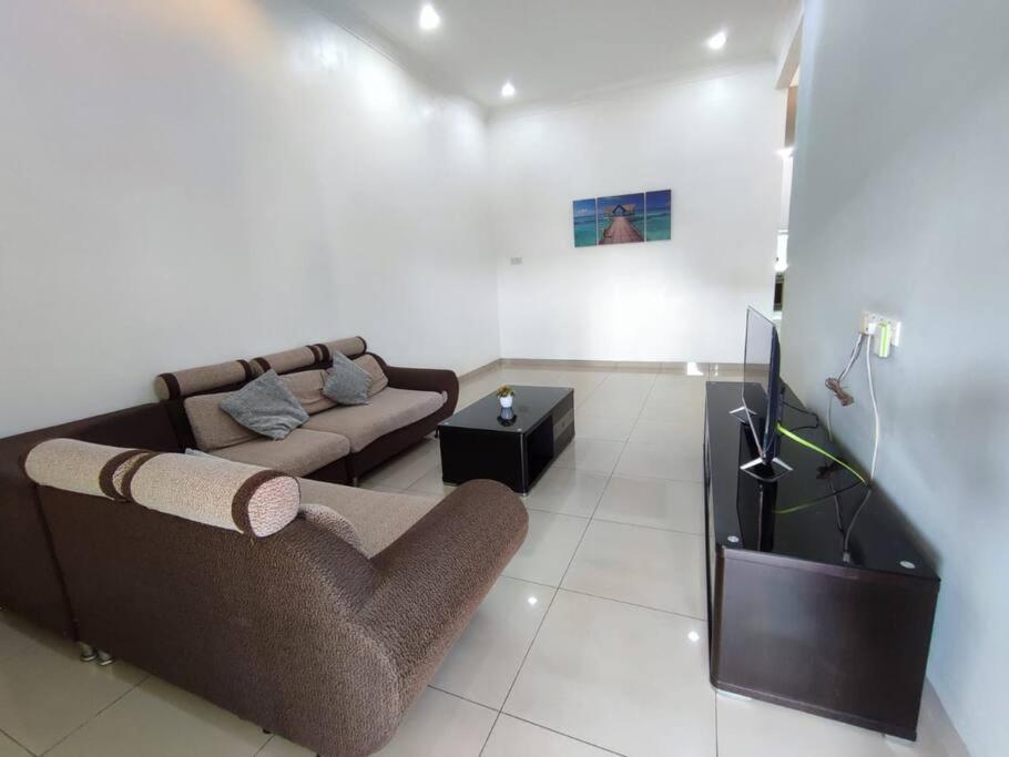 Sayang-Sayang Homestay $CRAZY OFFER$ 4R2B photo 5