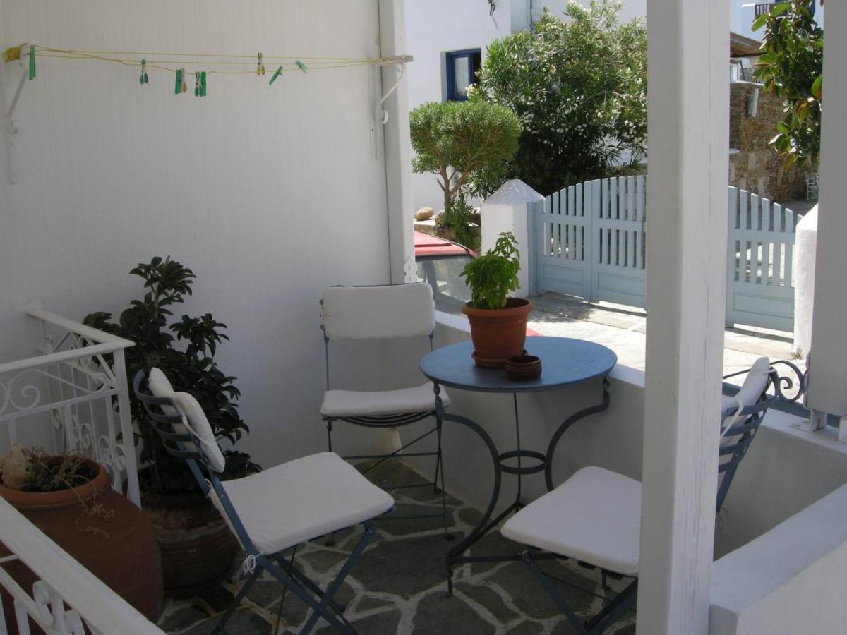 outdoor BBQ area
