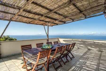 GOCCE VILLAS - Sunshine Villa photo 3