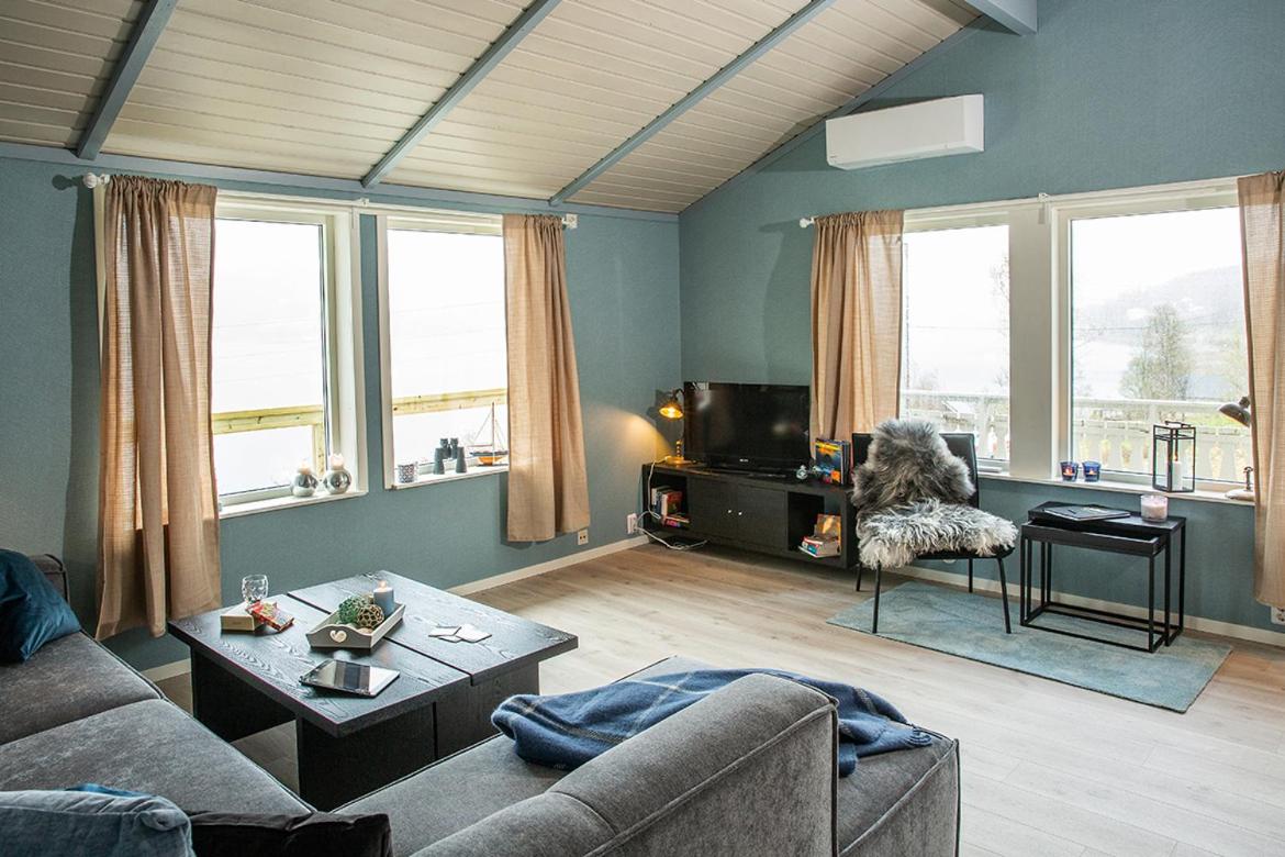 Refsnes Overnatting, Hus Gunti