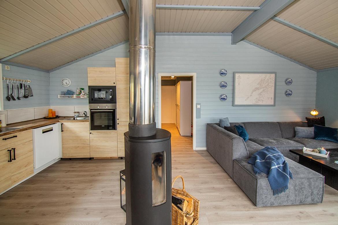 Refsnes Overnatting, Hus Gunti
