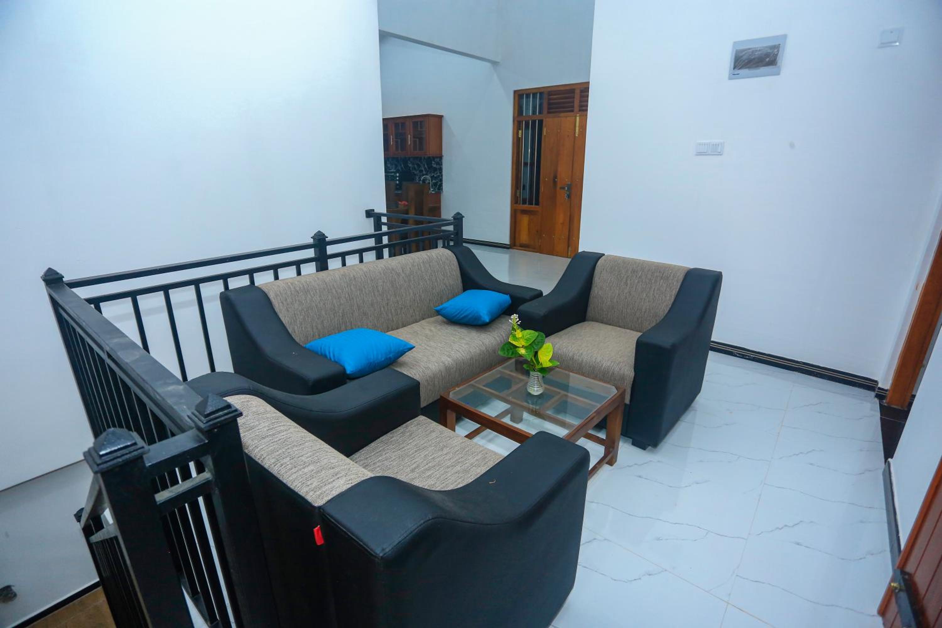 Life House Unawatuna