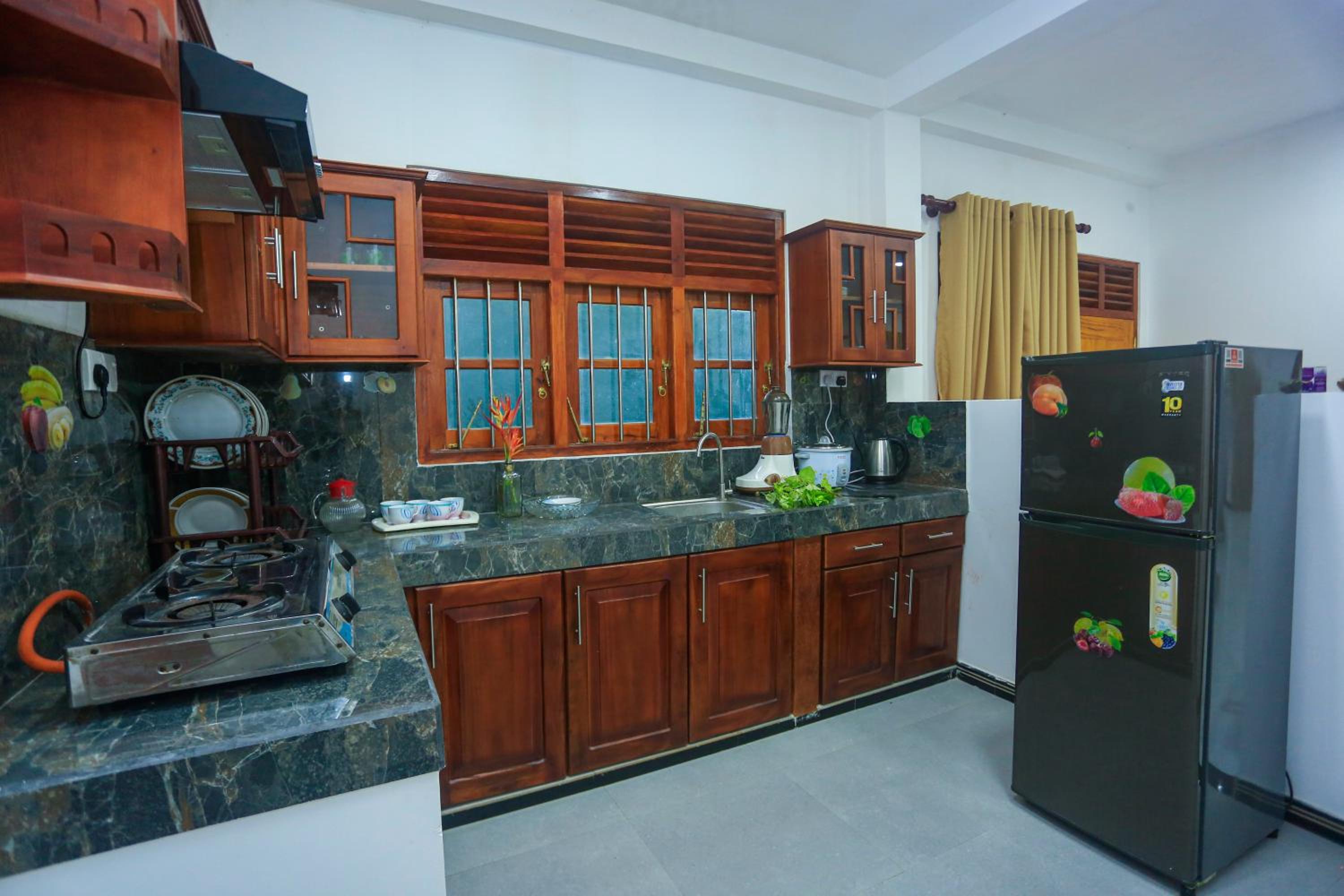 Life House Unawatuna