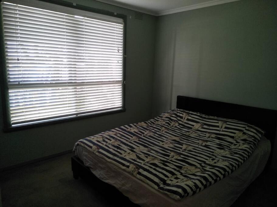 6 Bedrooms 11 Beds with Spacious City Park Views and Beach