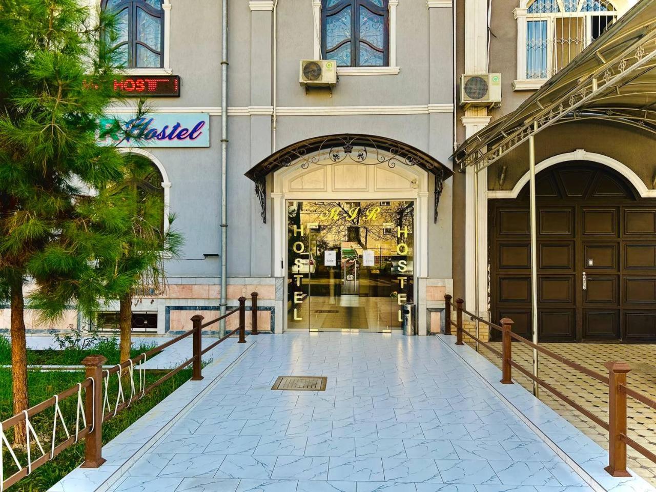 MIR HOSTEL
