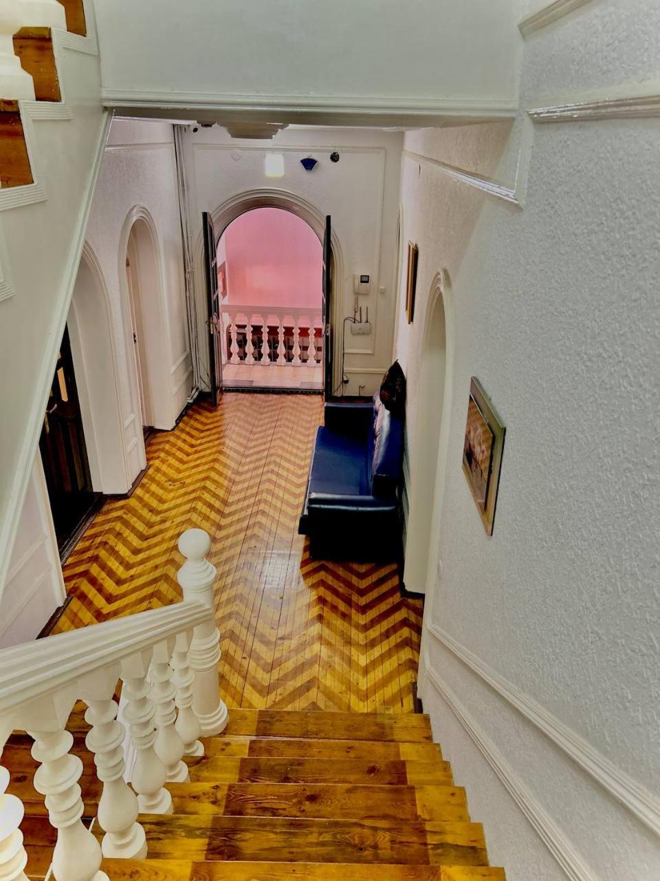 MIR HOSTEL
