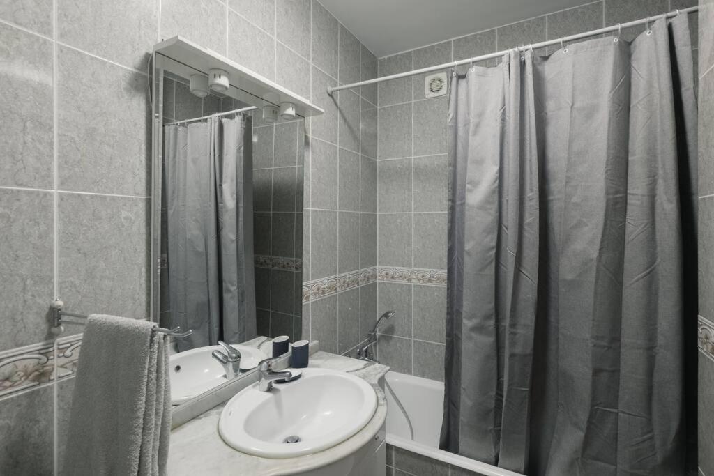 Lázaro 2 Bedroom Apartment