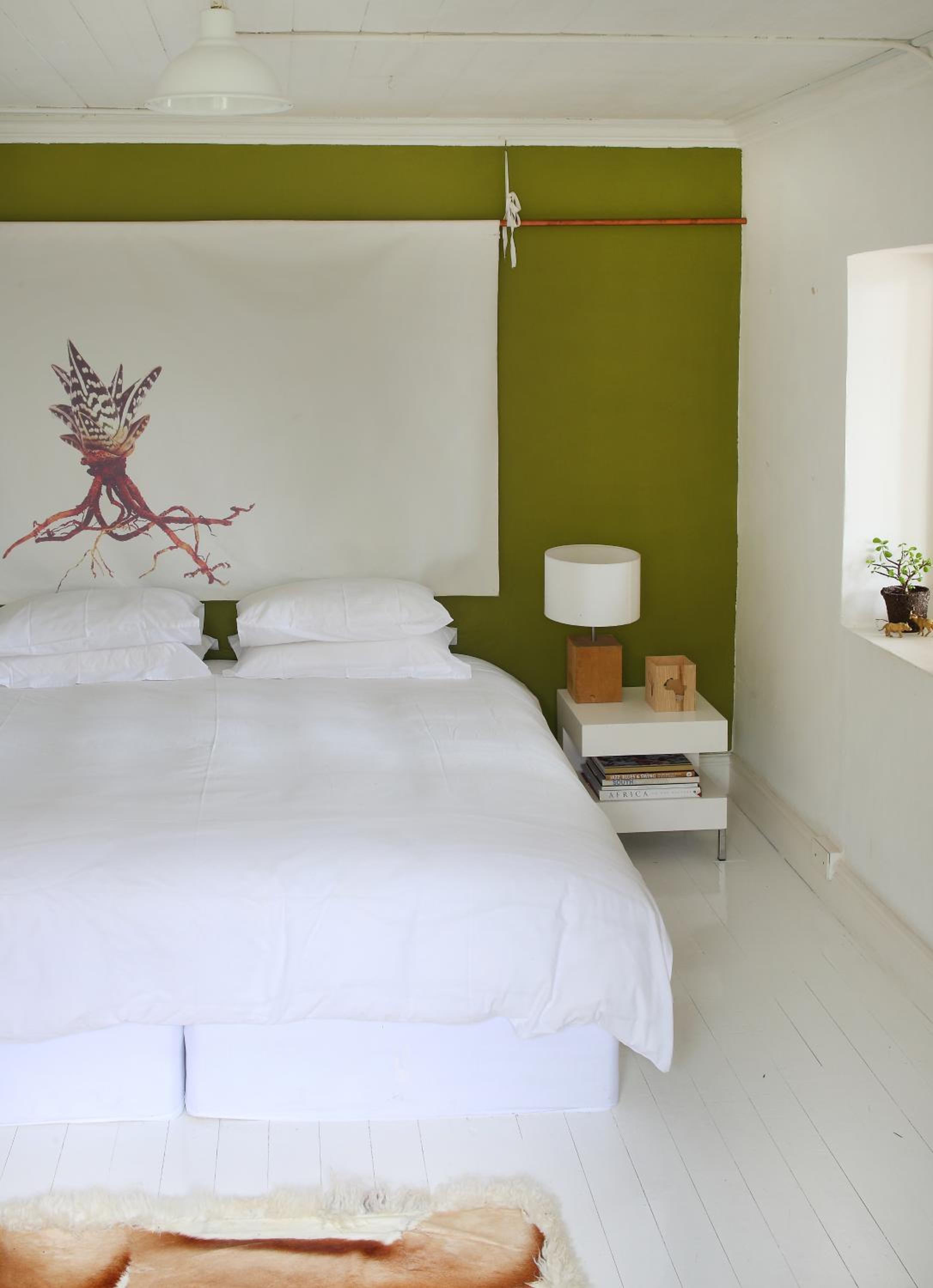 InAweStays Holiday Homes