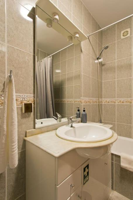 Lázaro 2 Bedroom Apartment