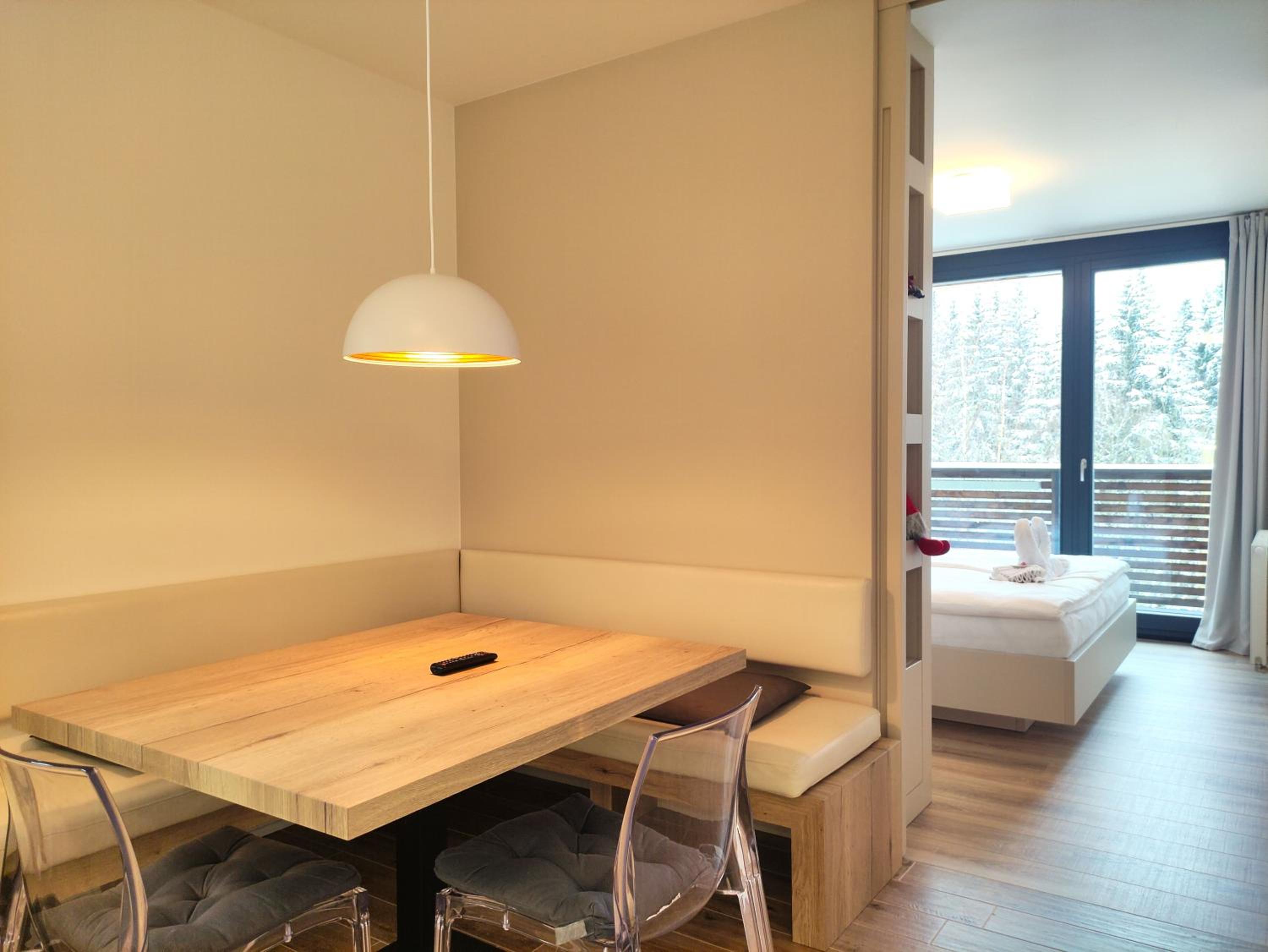 Tichý Apartmán u Mumlavského vodopádu 2KK s garáží v těsné blízkosti Hornického muzea - by Relax Harrachov