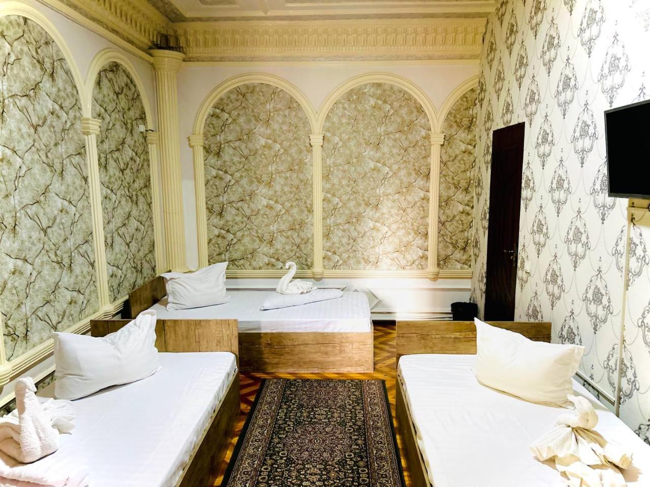 MIR HOSTEL