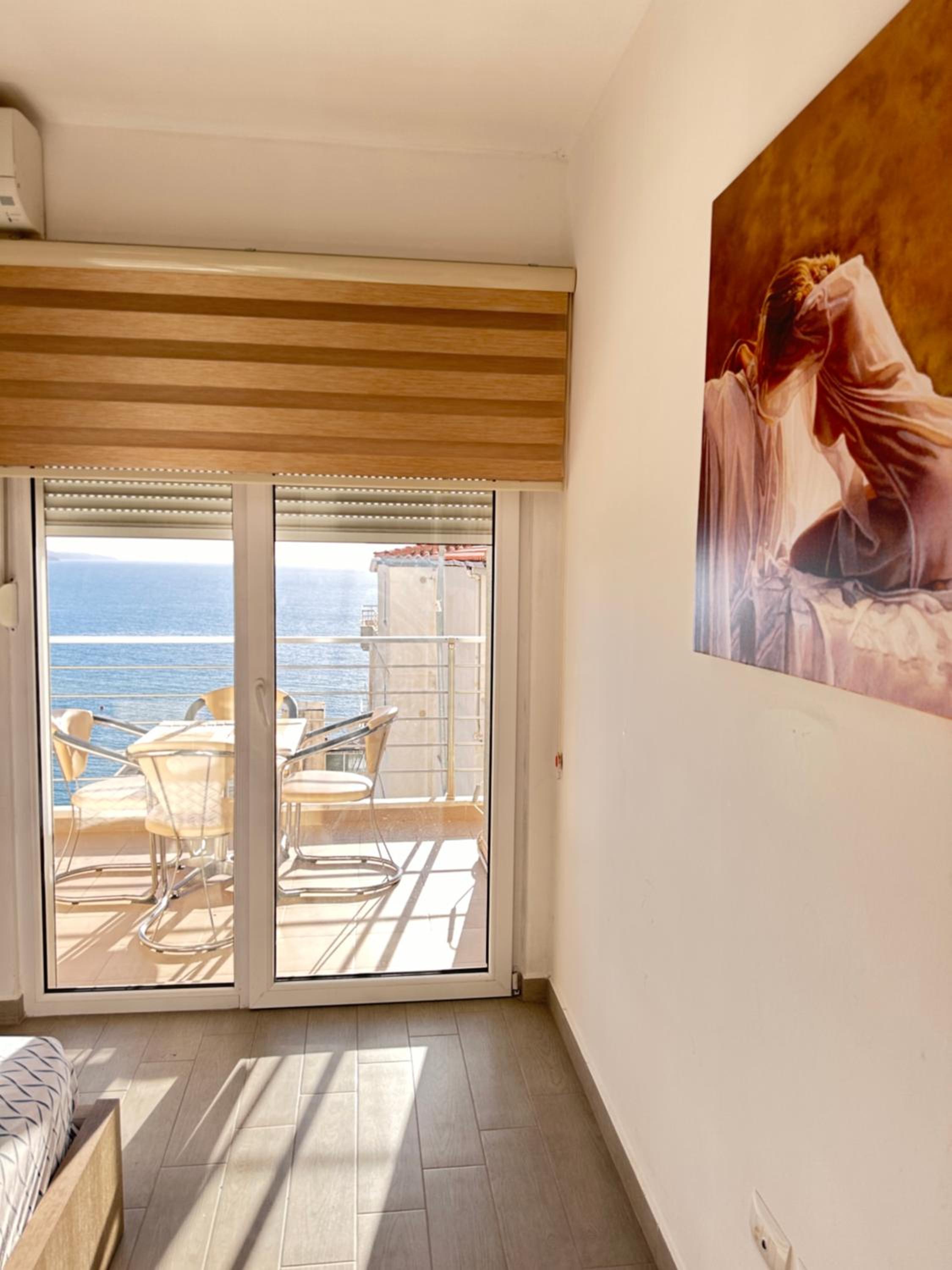 Rose Sea View Apartment