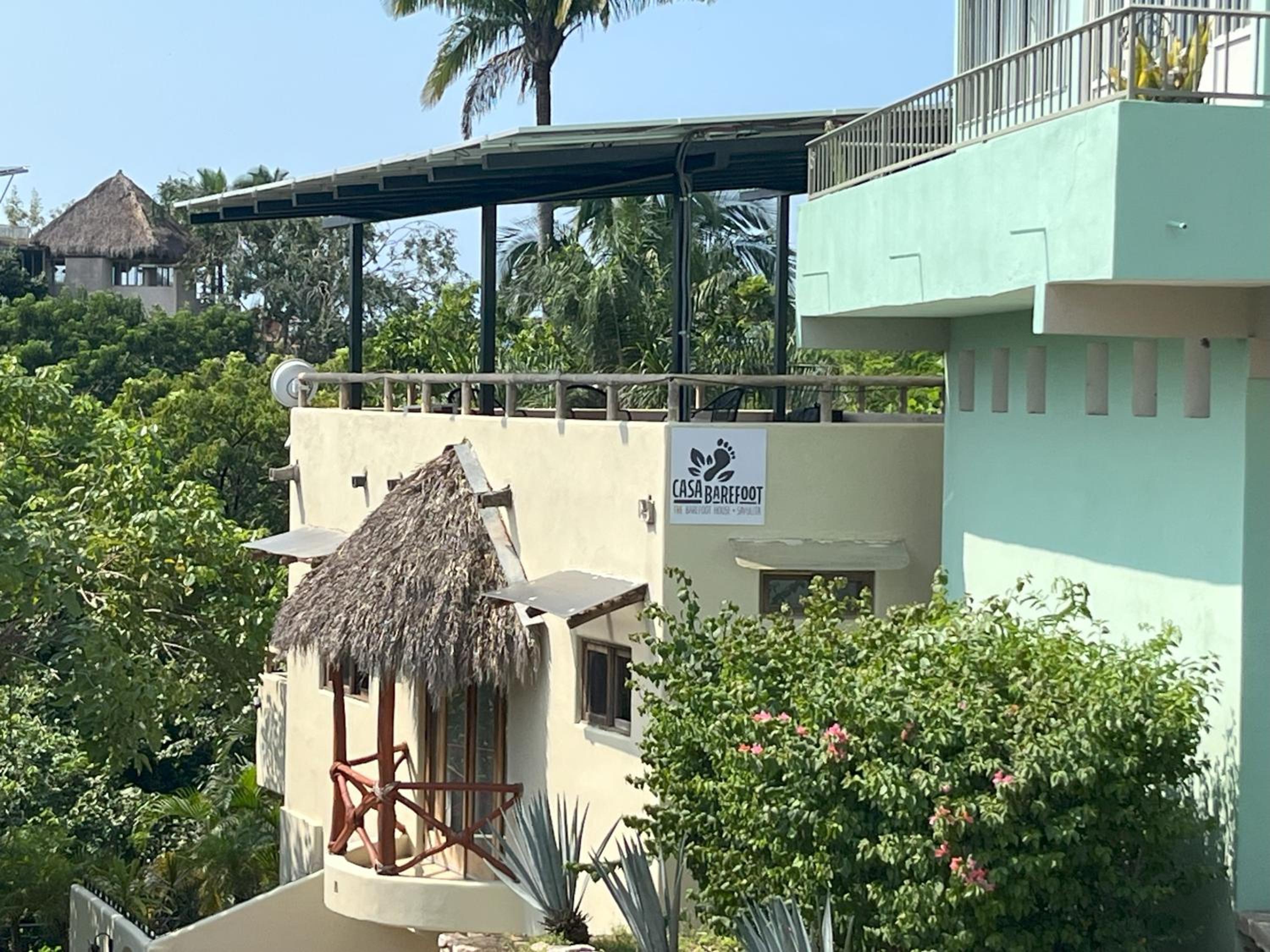 Casa Barefoot Private 2BR Vacation Home
