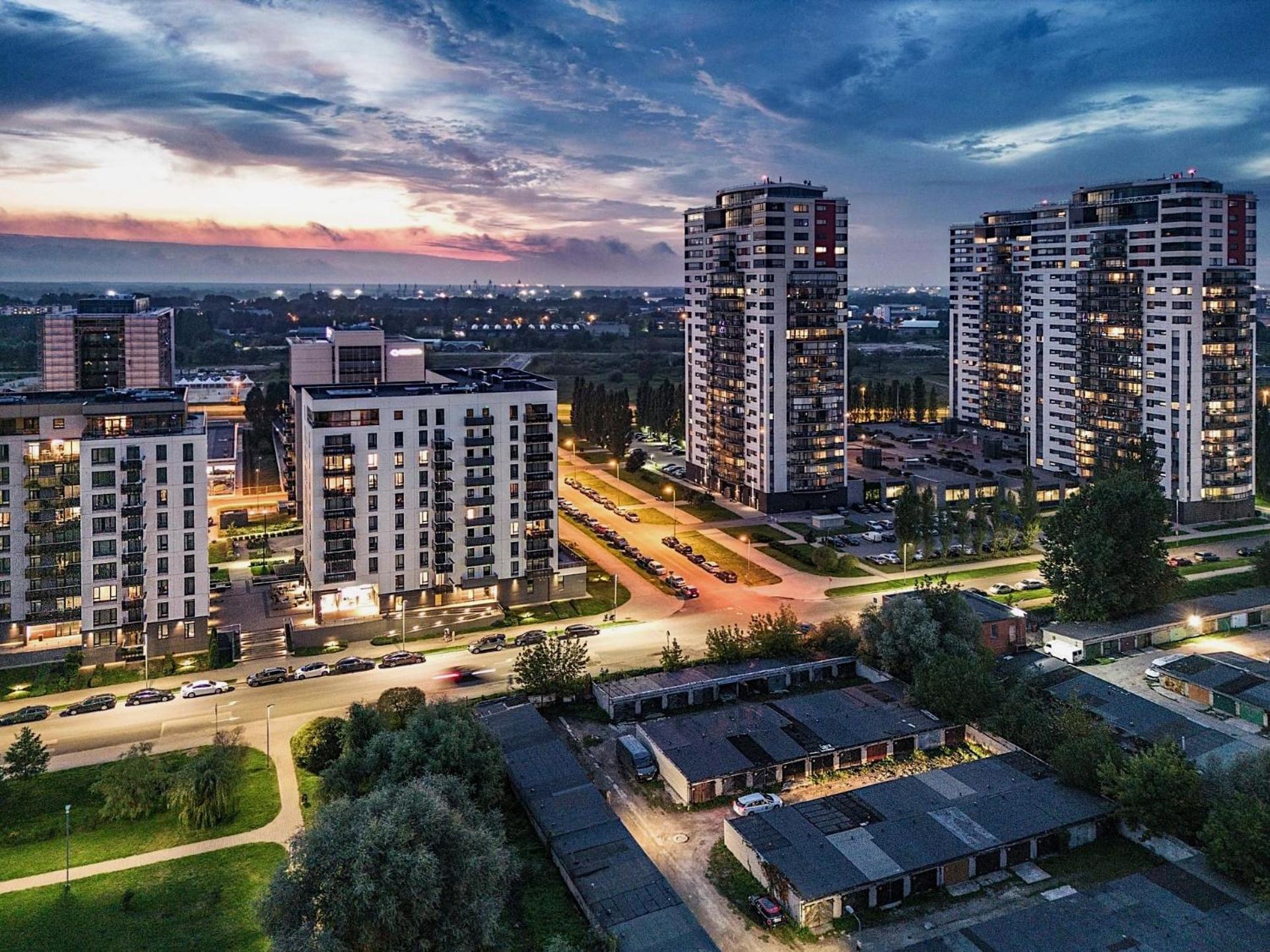 Skanstes Virsotnes Flying Bed Apartment (Skanstes Heights) view 4