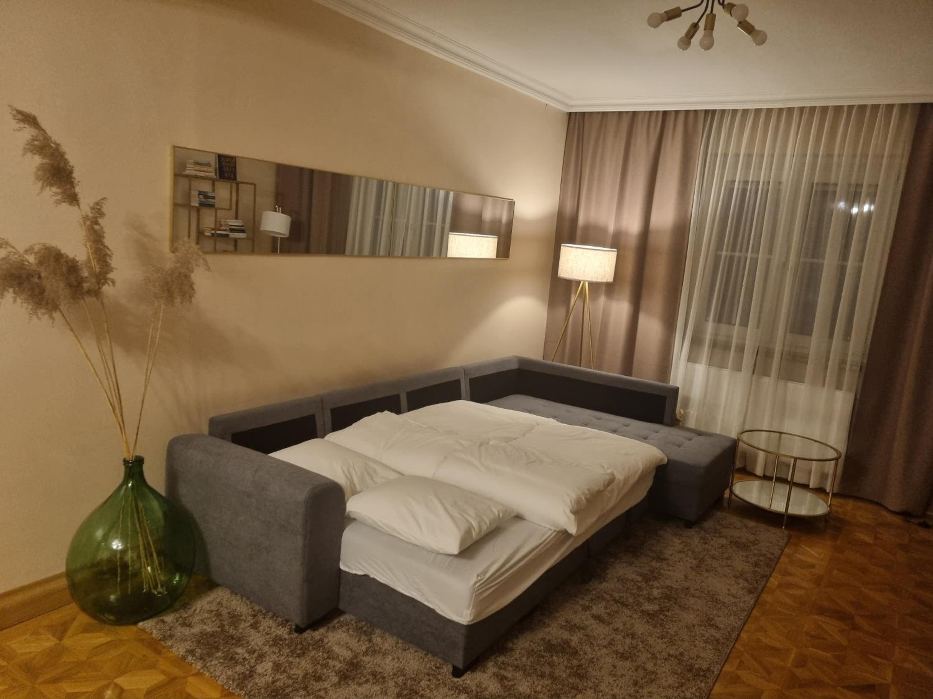 Villa with private Sauna and Jacuzzi, 8 min from Schloss Schöbrunn