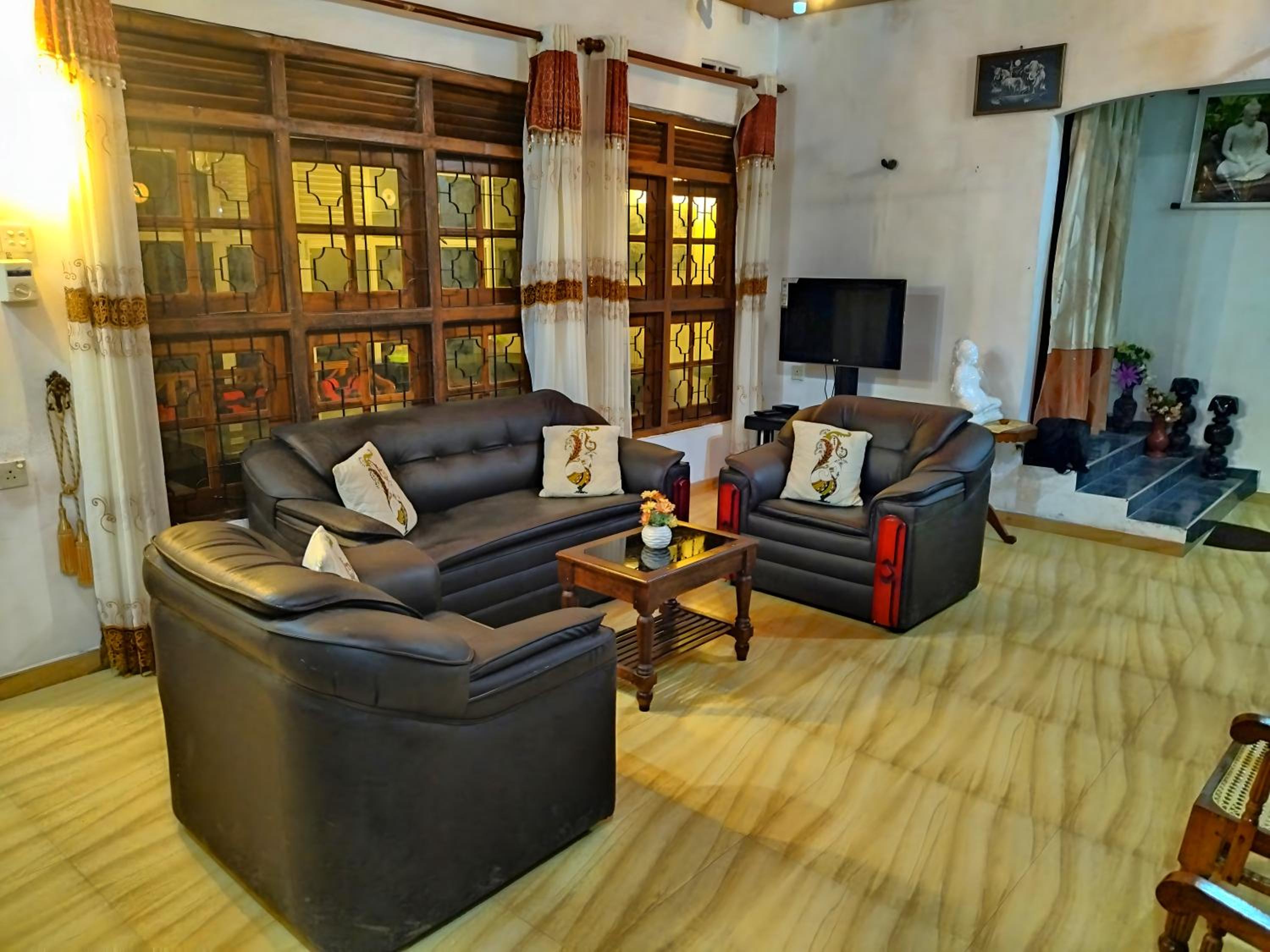 Dickwella Green Villa