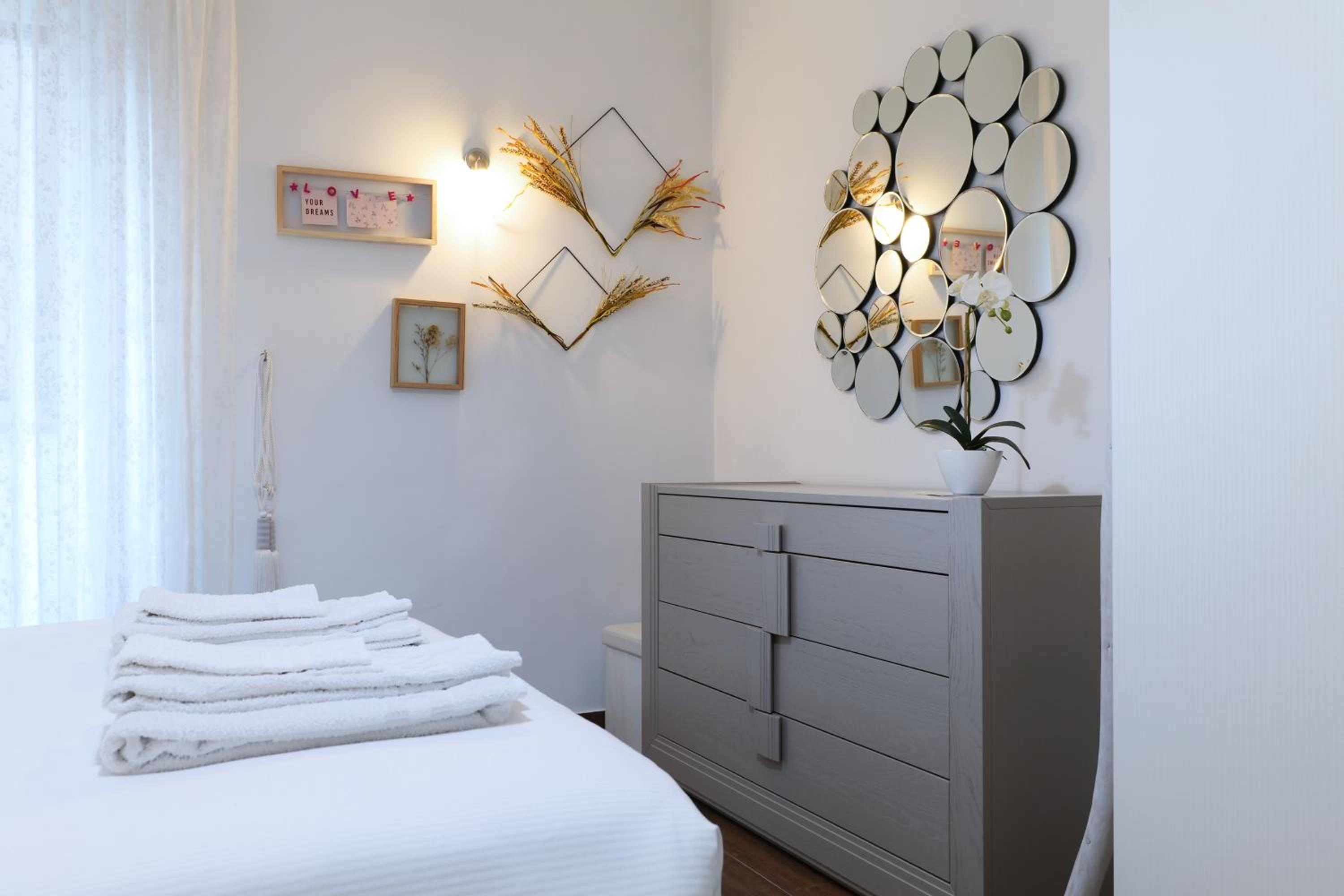Mila Apartments Battista