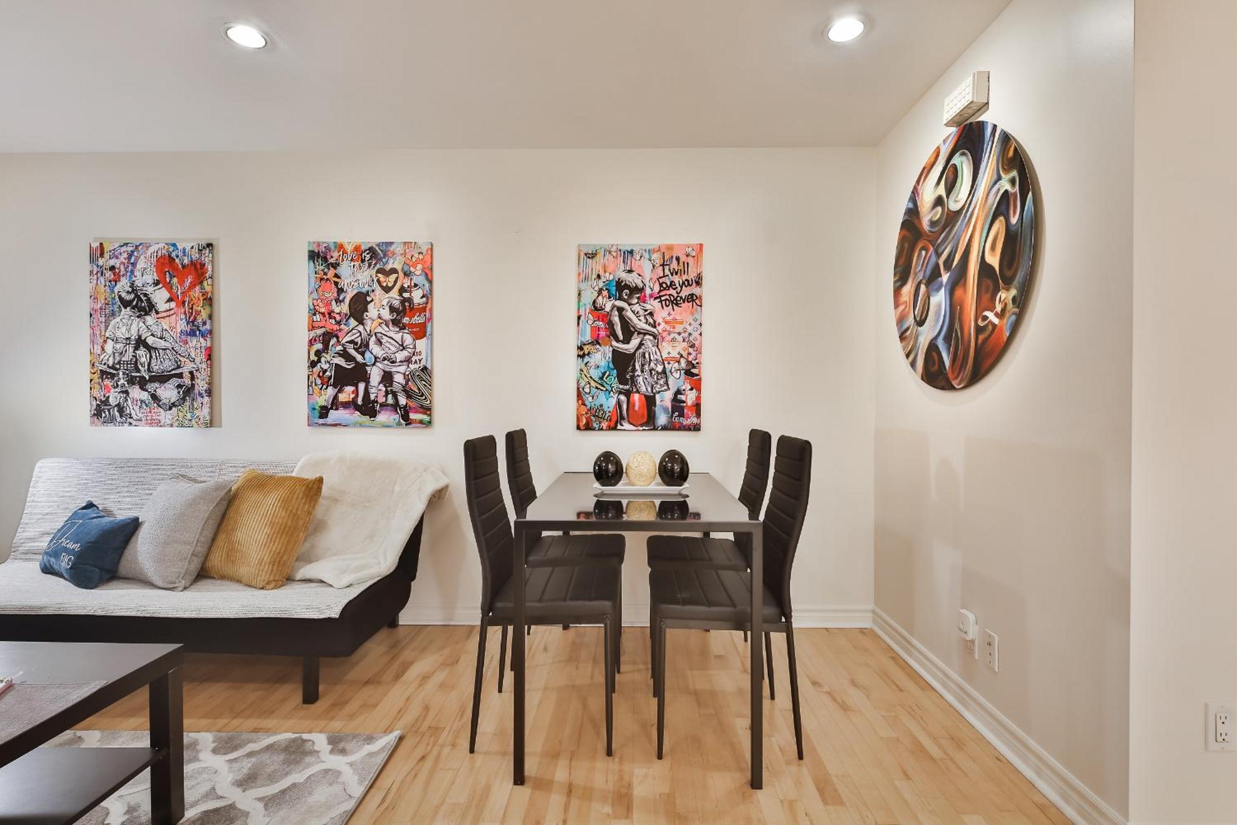 250 METERS to METRO BERRI UQAM - Spacious fully equipped APARTMENTS - 1 FREE PARKING per unit - in-unit Washer & Dryer - fully stocked KITCHEN - WORKSPACE 