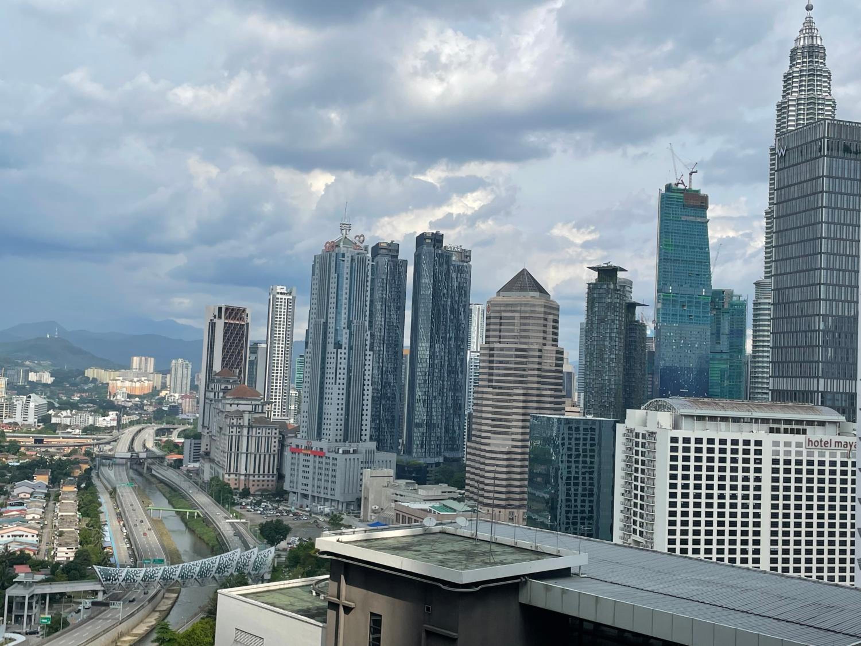 Summer Suits KLCC by Castle Classy