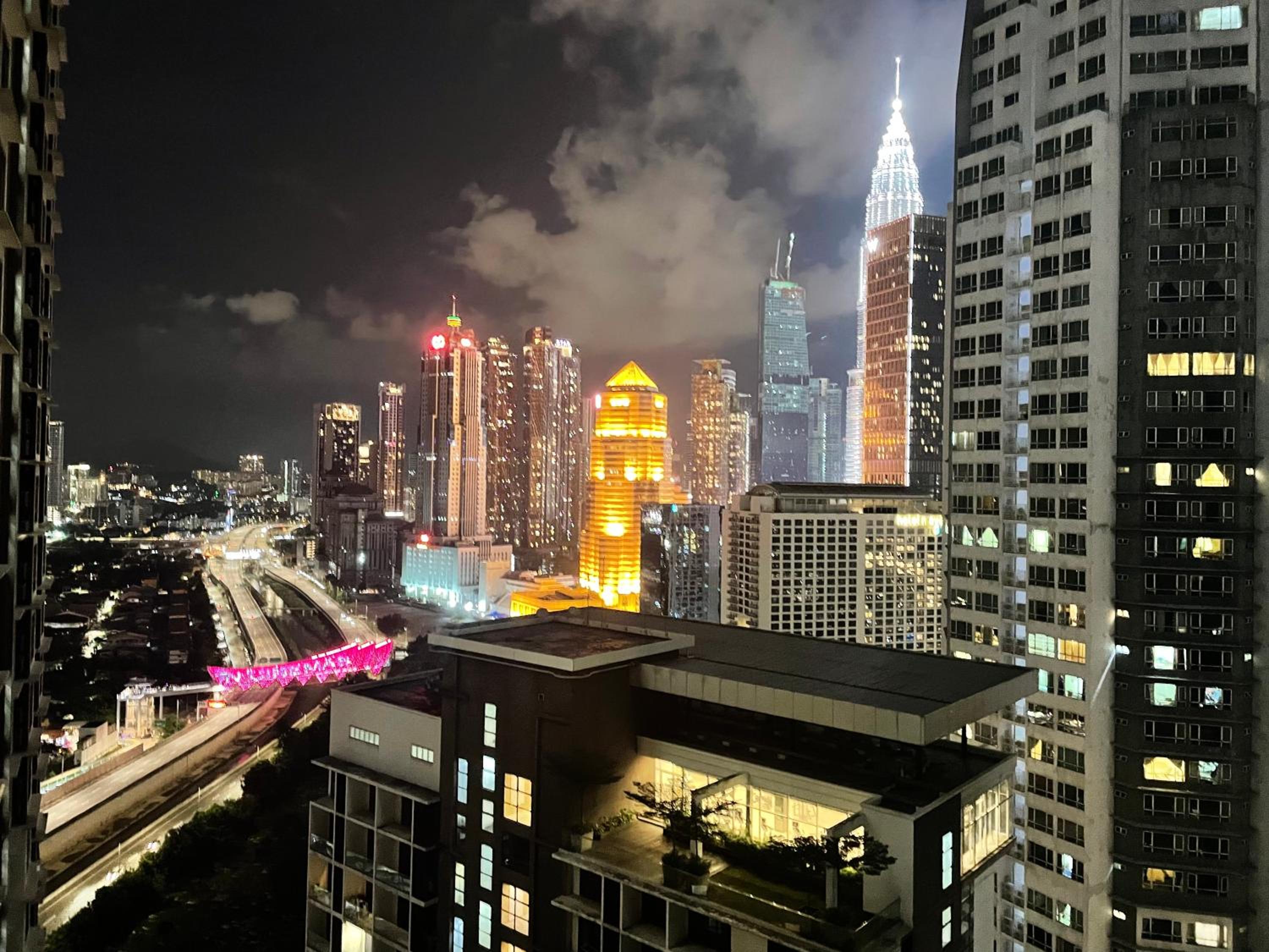 Summer Suits KLCC by Castle Classy