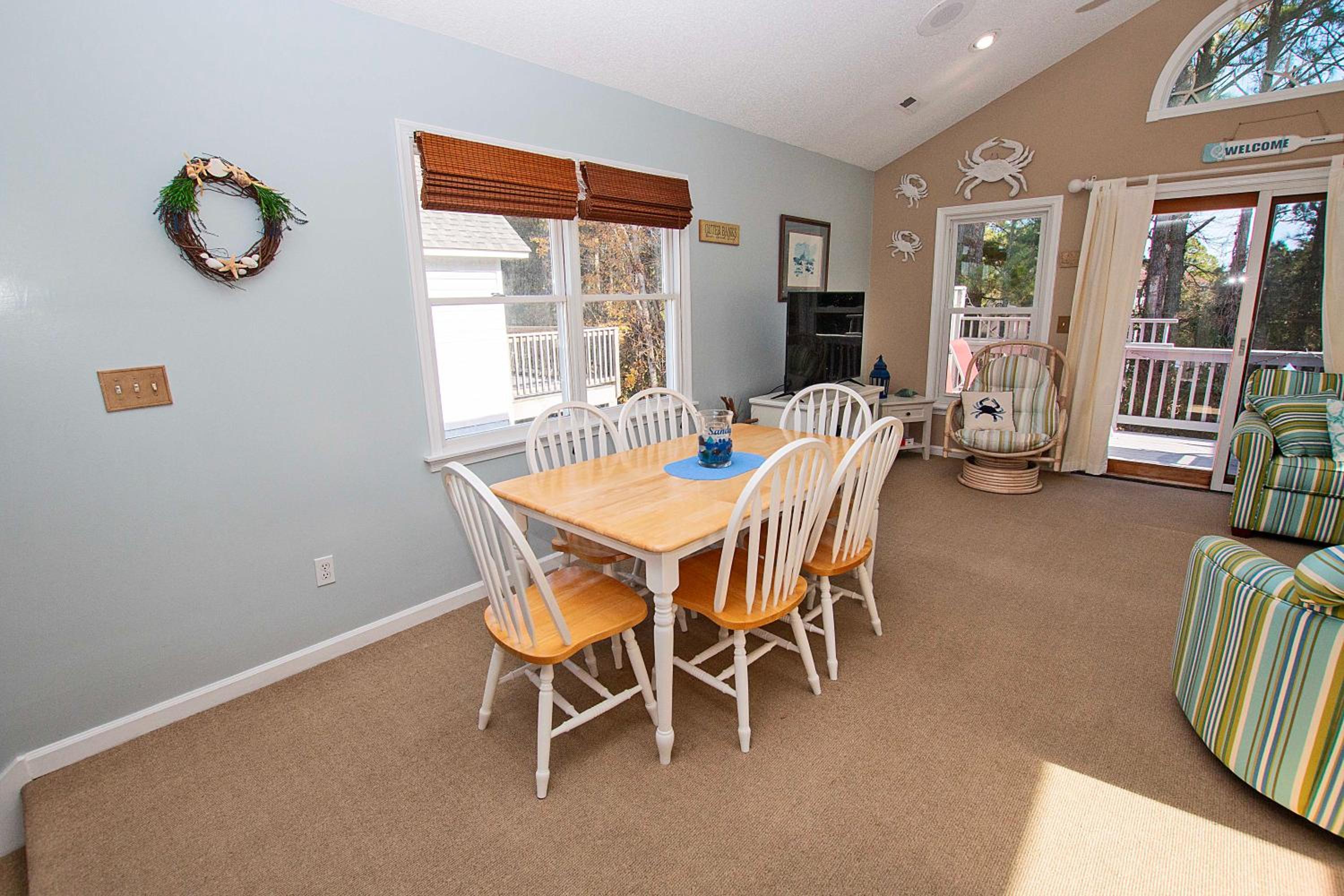 M11, Sandy Paws- Oceanside, Hot Tub, Community Amenities! view 5