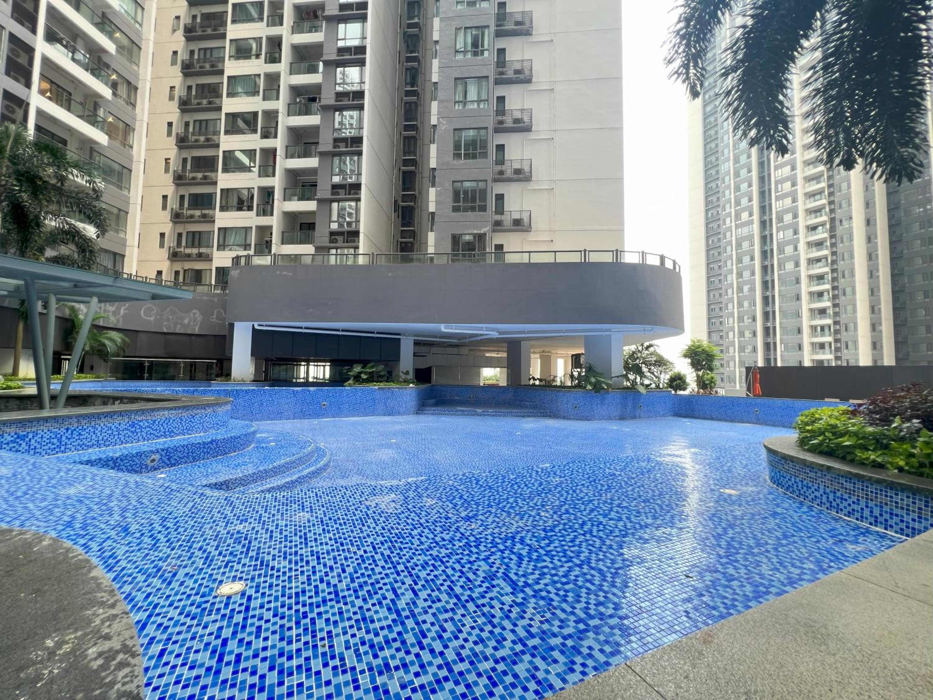 R&F Princess Cove JBCC by Luxecocoo CK Johor Bahru CIQ