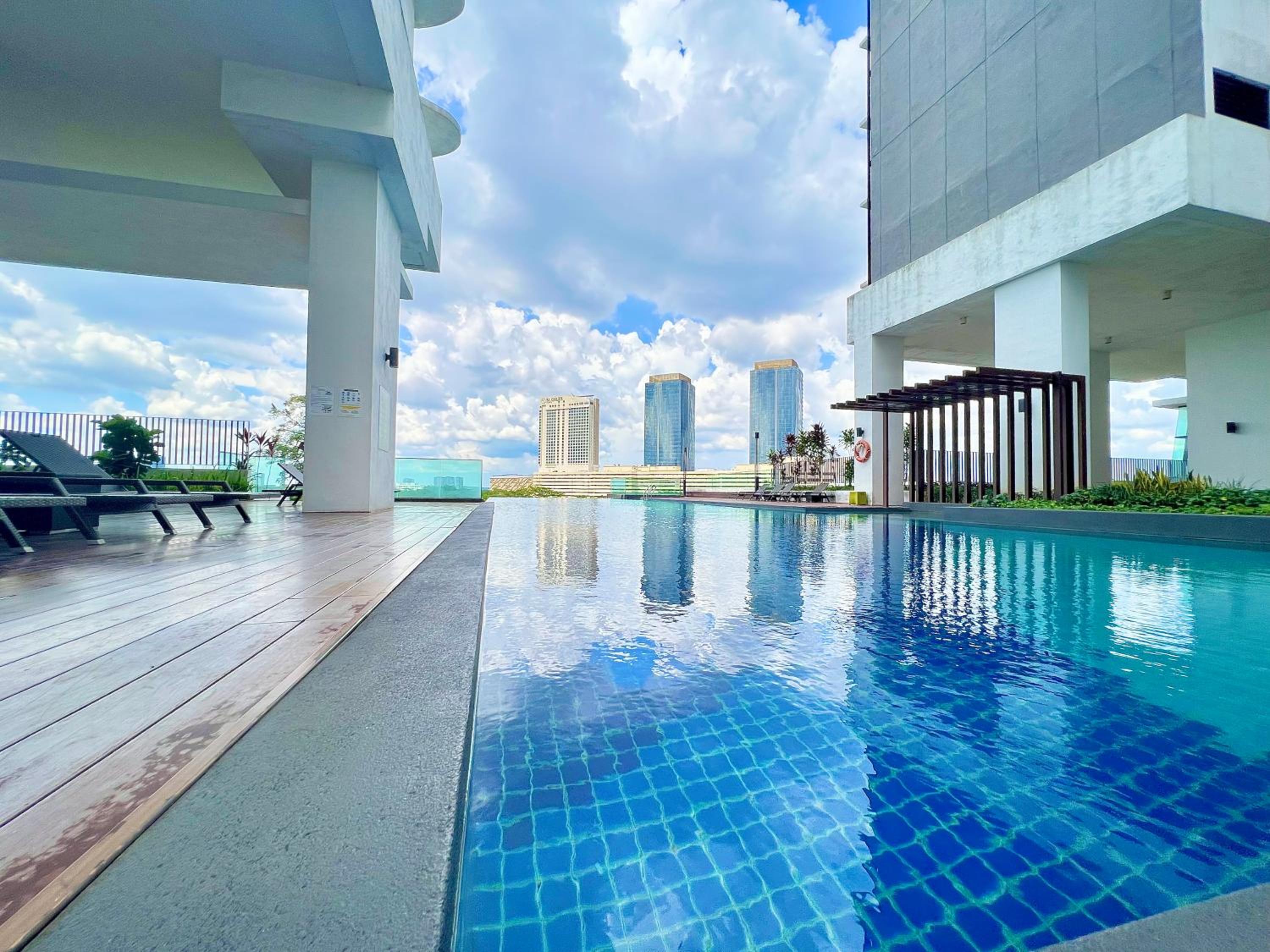 Mosaic Southkey Mid Valley by Luxecocoo CK Johor Bahru