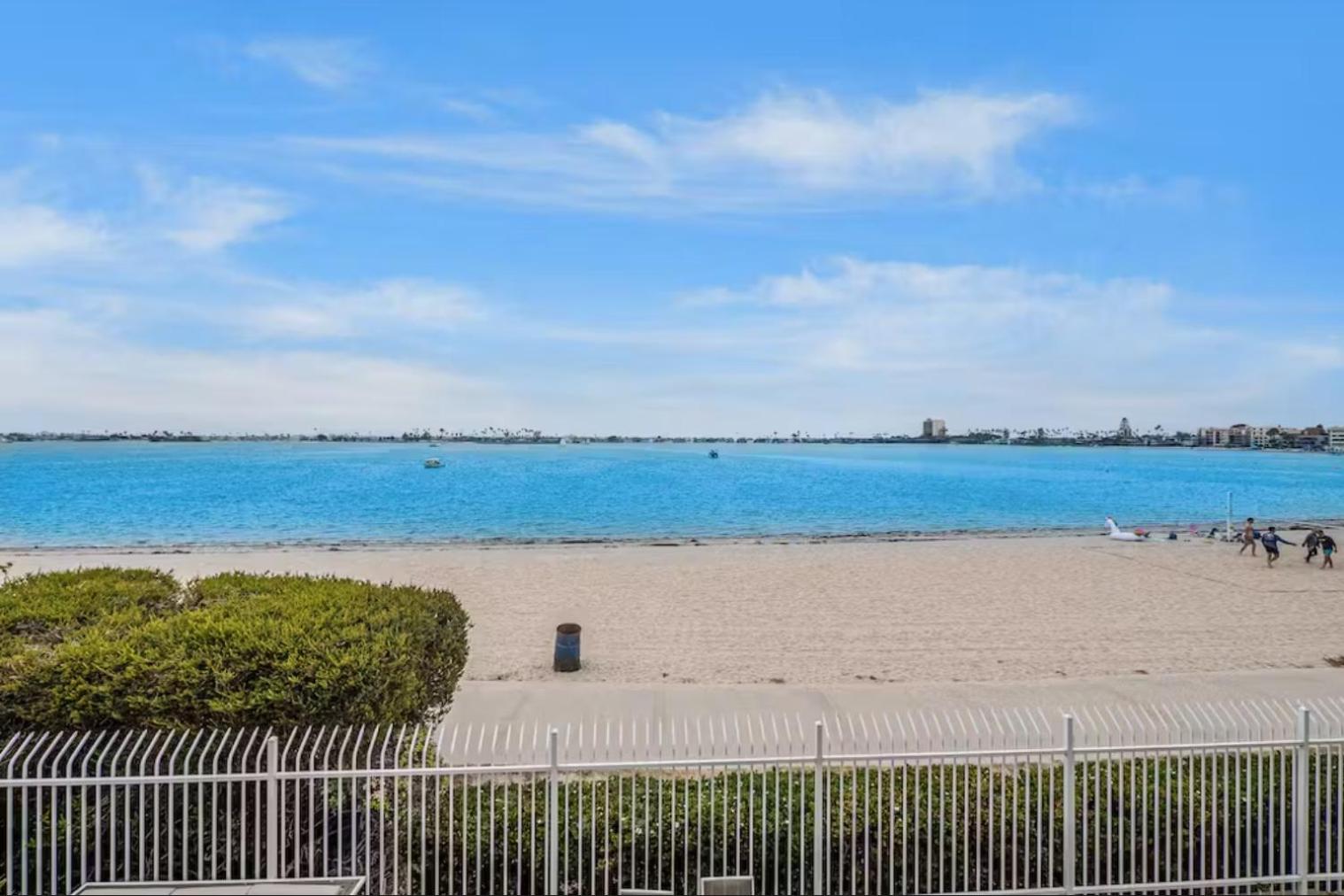 Bayfront Paradise - Flexible 30 Day plus w Amazing Bay View and Pool view 5