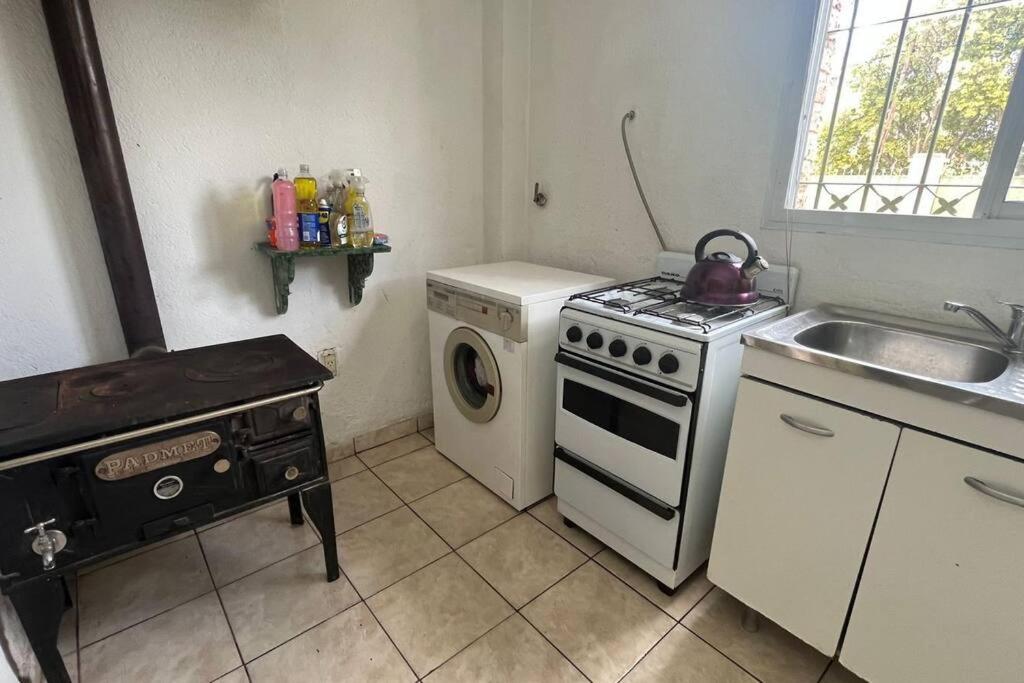 Cosquín Casa a metros del río con pileta - Hasta 12 personas