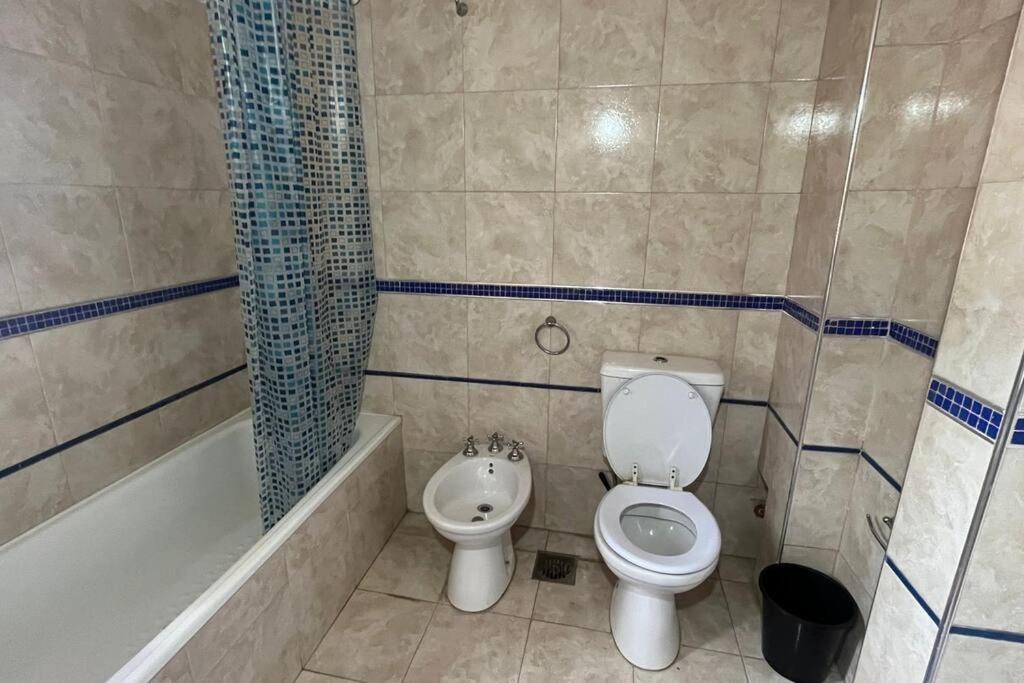 Cosquín Casa a metros del río con pileta - Hasta 12 personas
