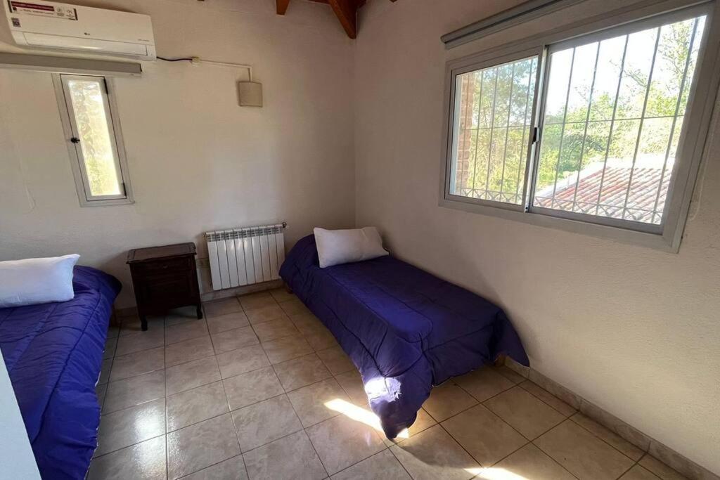 Cosquín Casa a metros del río con pileta - Hasta 12 personas
