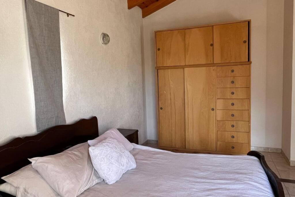 Cosquín Casa a metros del río con pileta - Hasta 12 personas