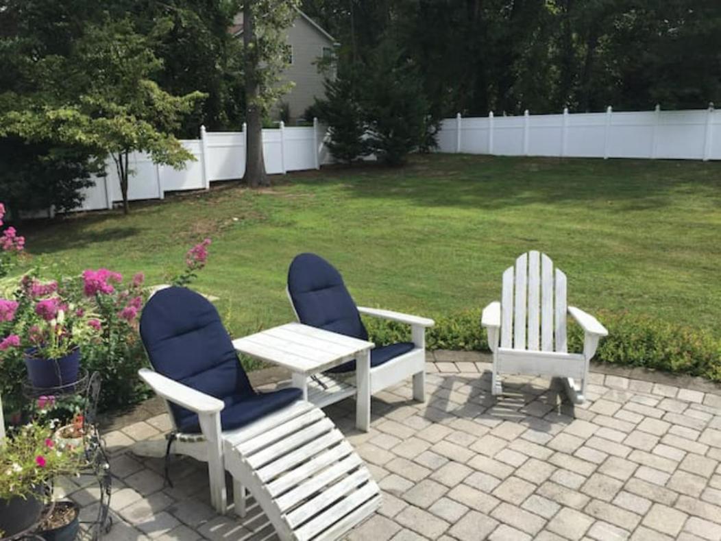 Large Home with Private Pool, Gym, Sauna, 7 Bedrooms, Sleeps 21 view 4