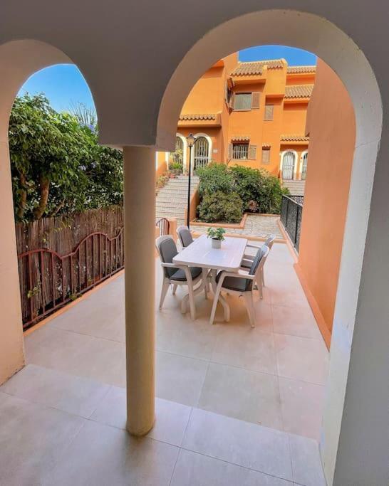 Bungalow con acceso a la playa! view 5