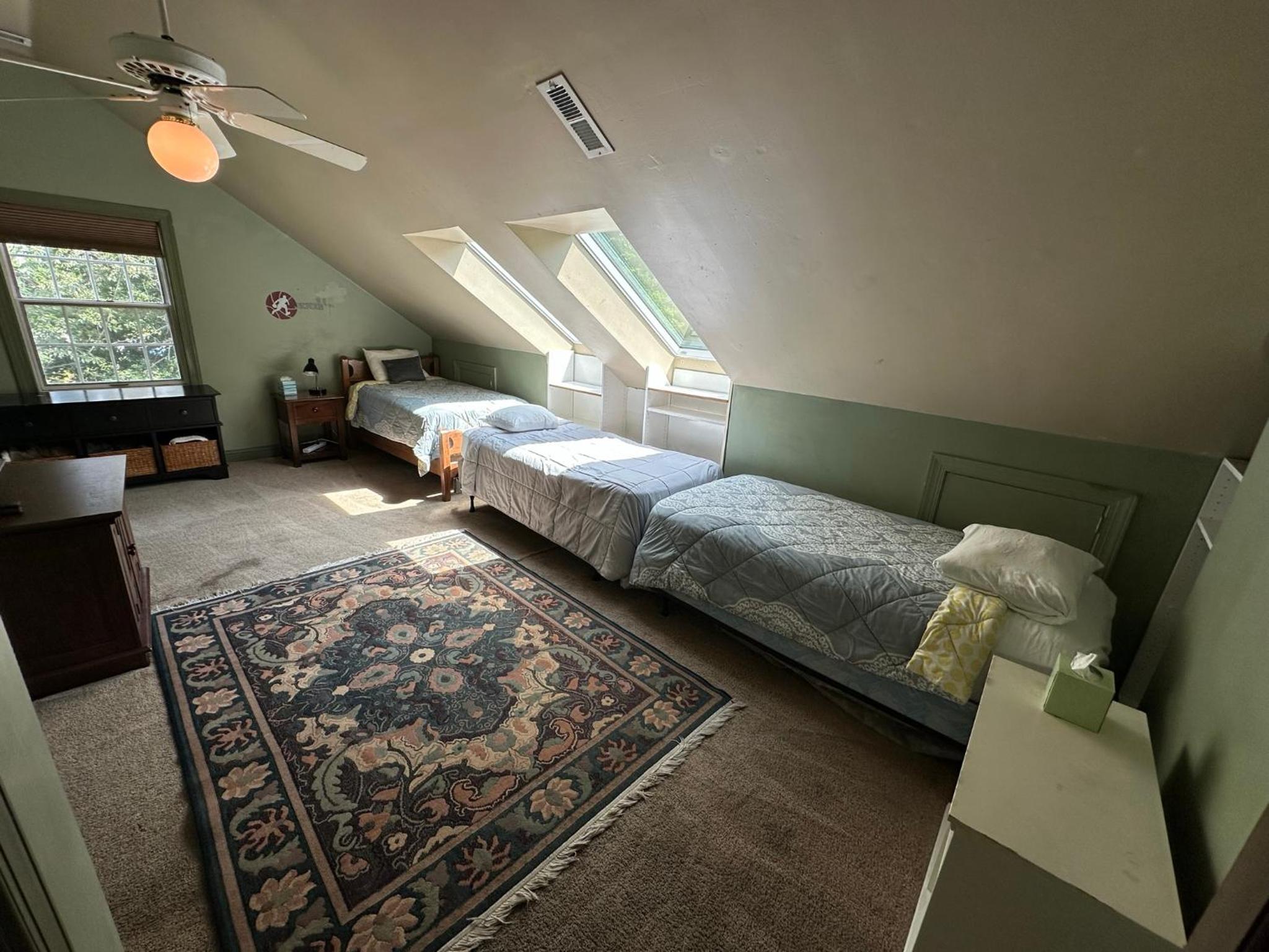 Large Home with Private Pool, Gym, Sauna, 7 Bedrooms, Sleeps 21 view 5