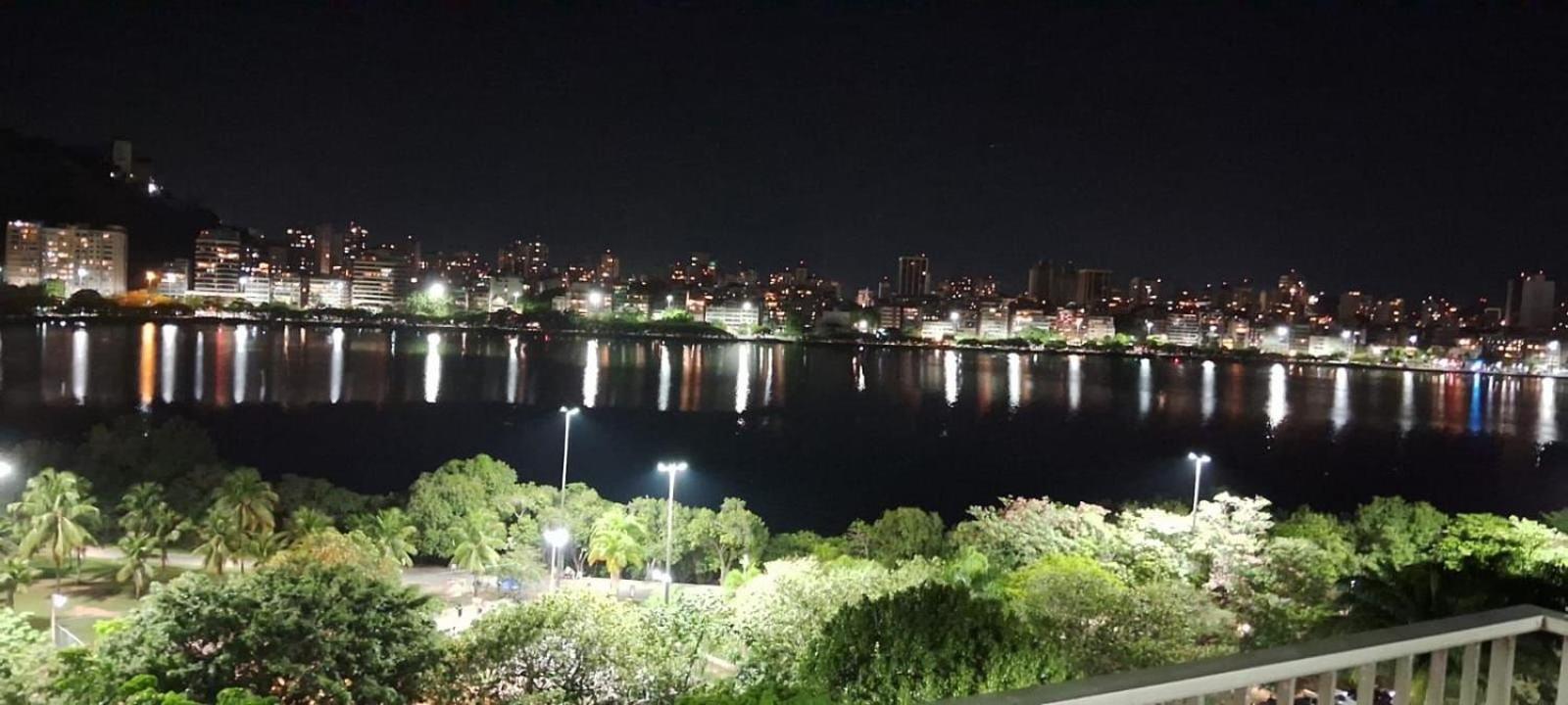 Balcony with incredible view of Lagoa