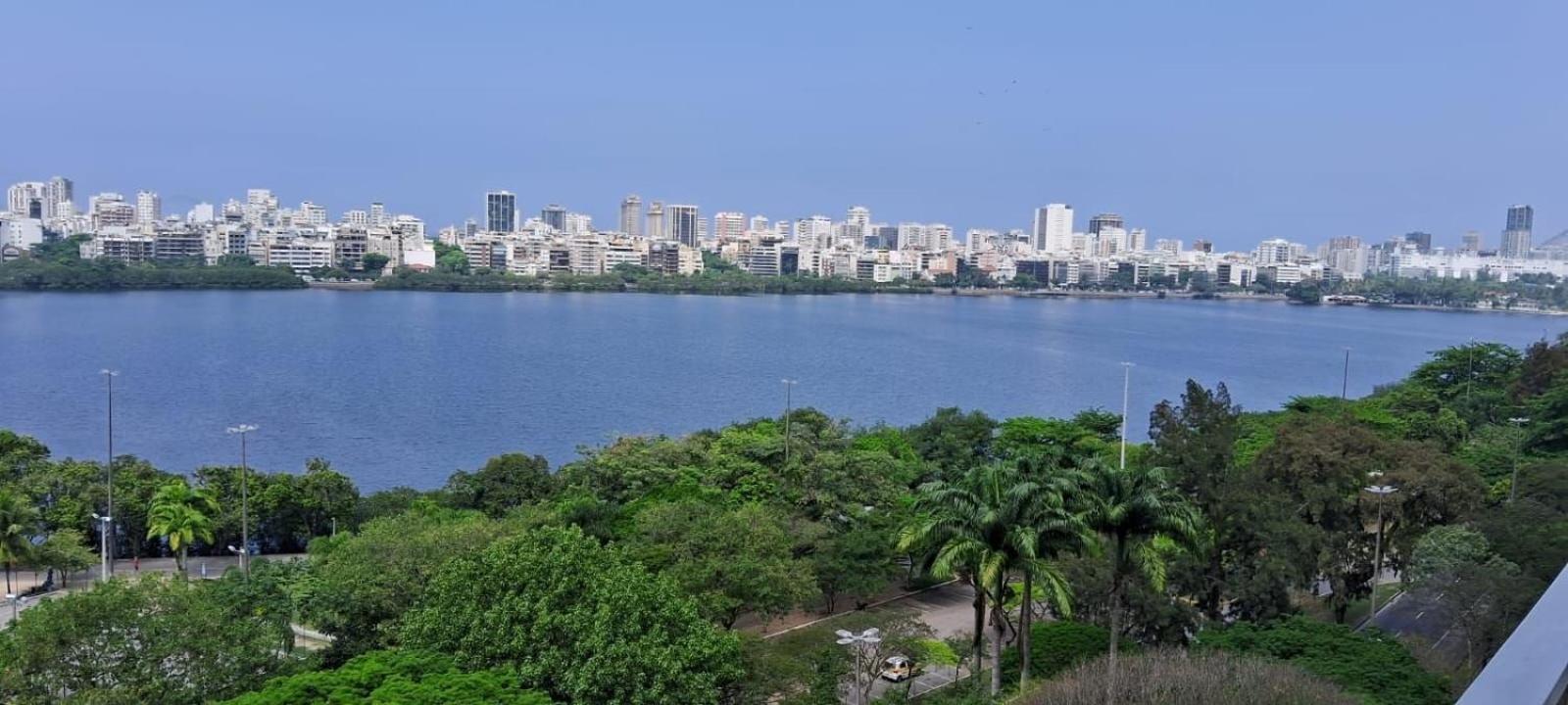Balcony with incredible view of Lagoa