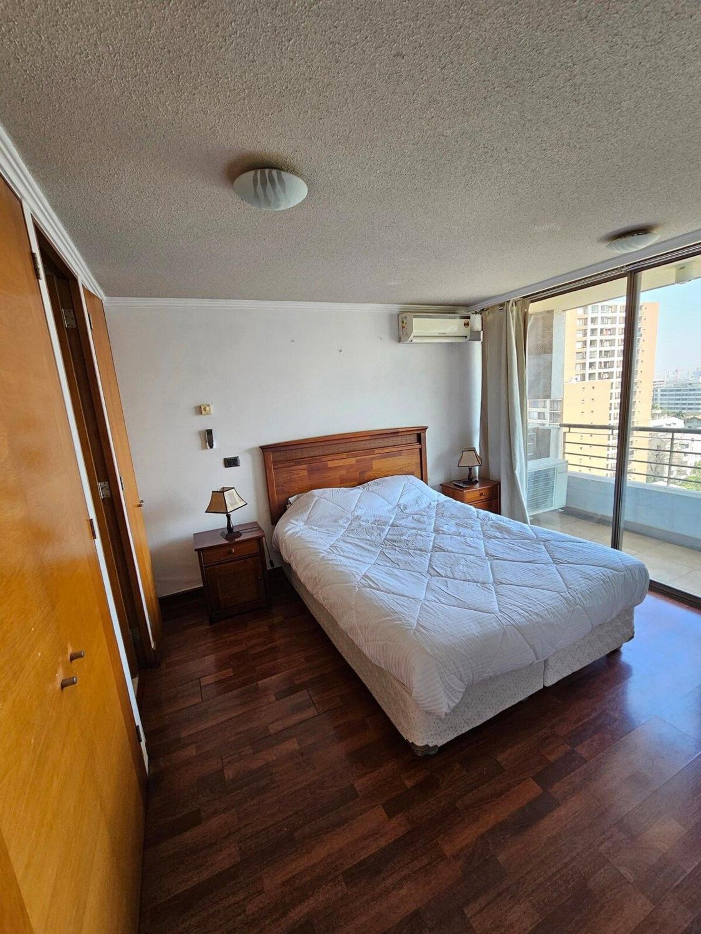 Metro Manuel Montt ApartRent
