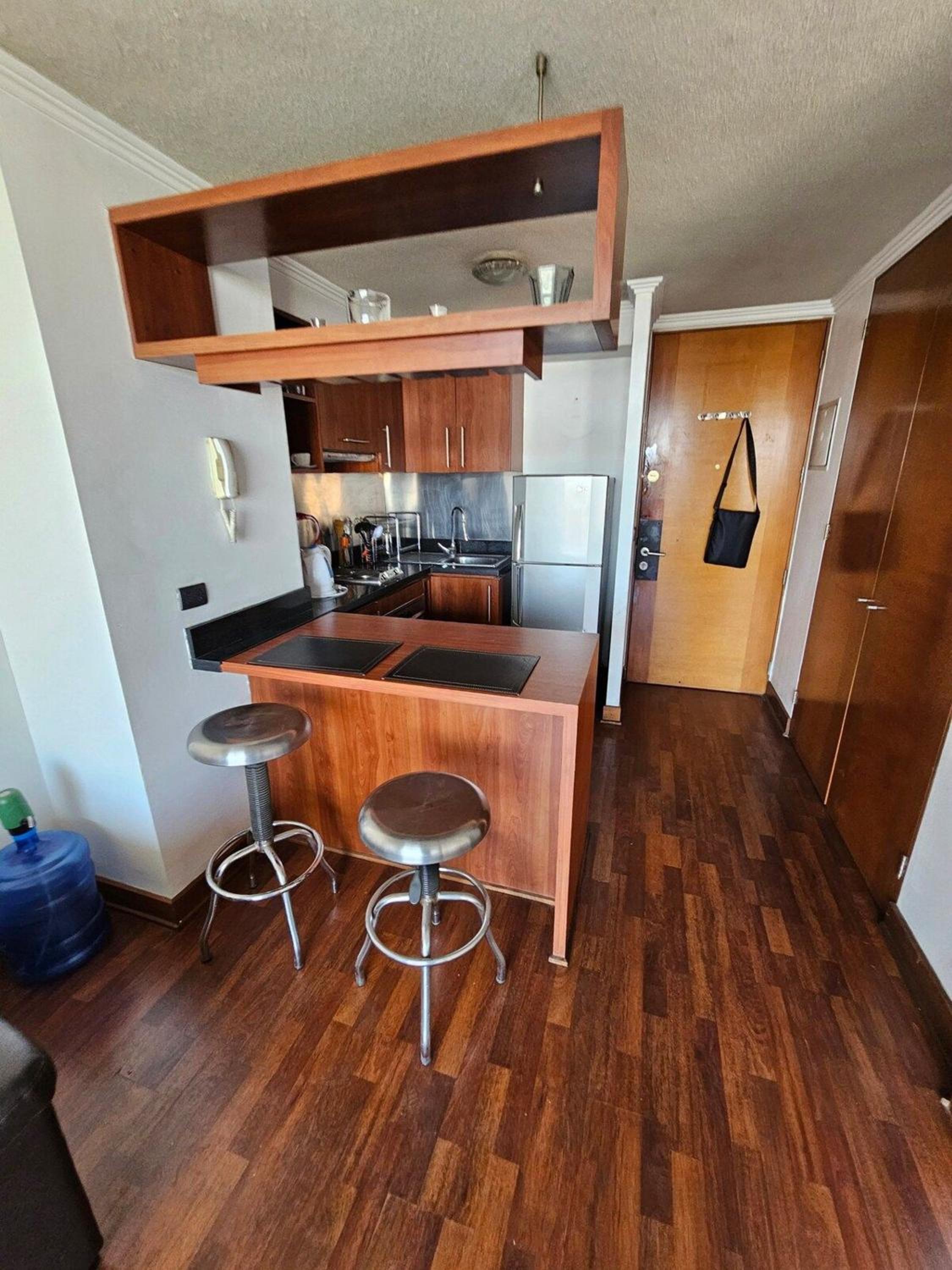 Metro Manuel Montt ApartRent