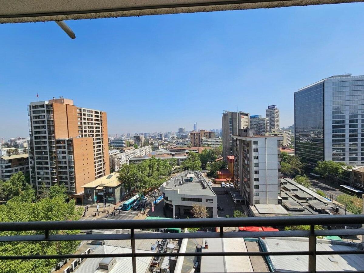 Metro Manuel Montt ApartRent