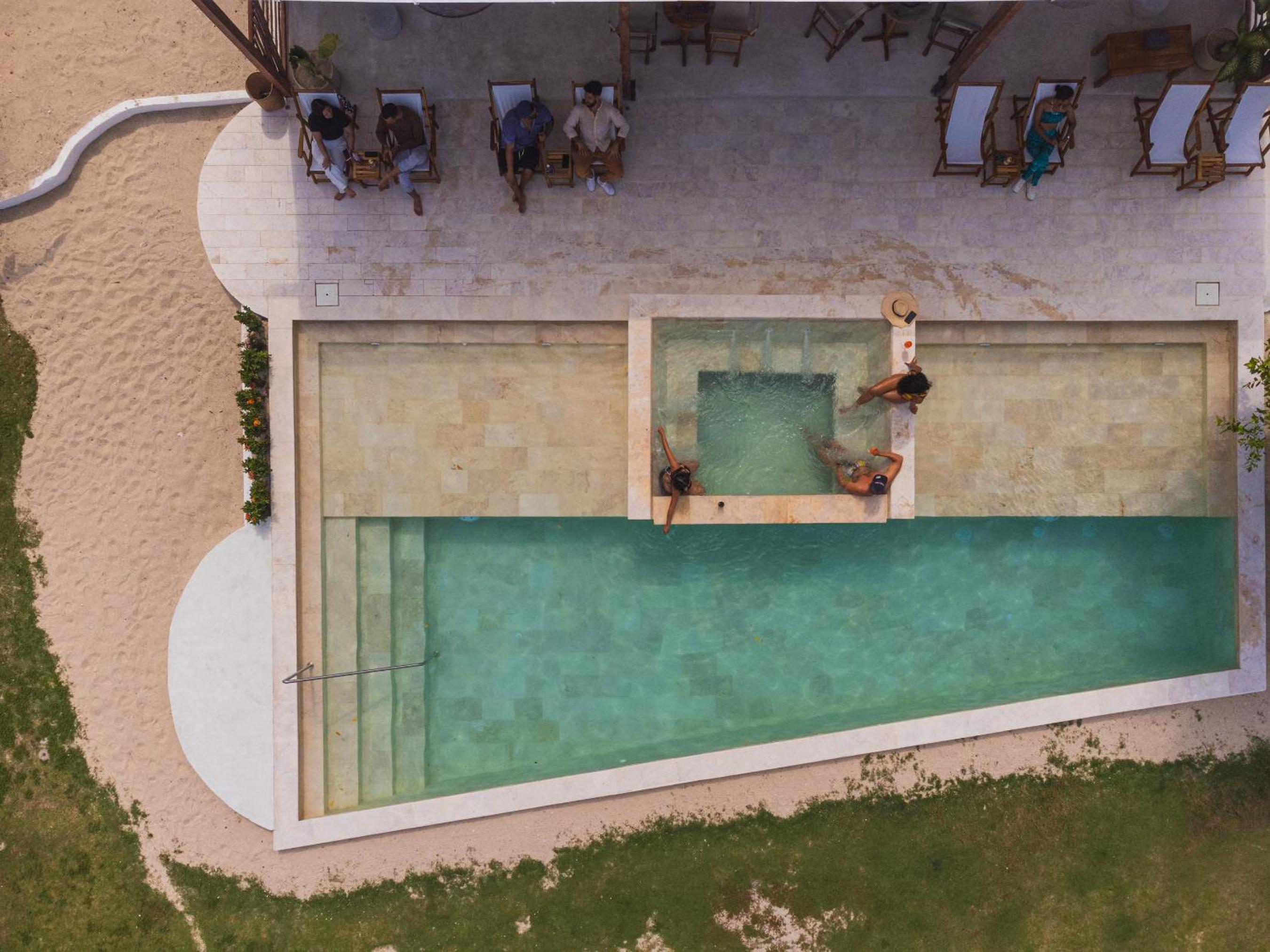 Vista Mare Beach House view 3