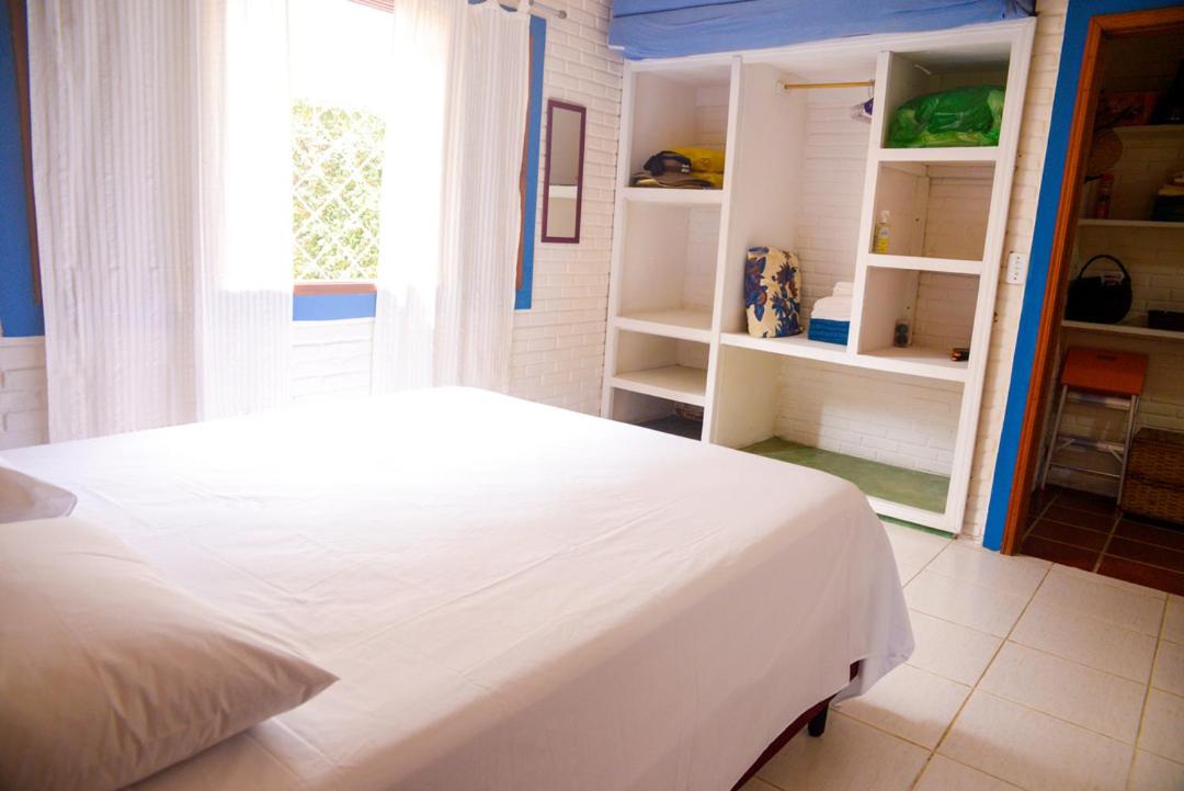 Otima casa c Wi Fi 8 min da praia Barequecaba SP