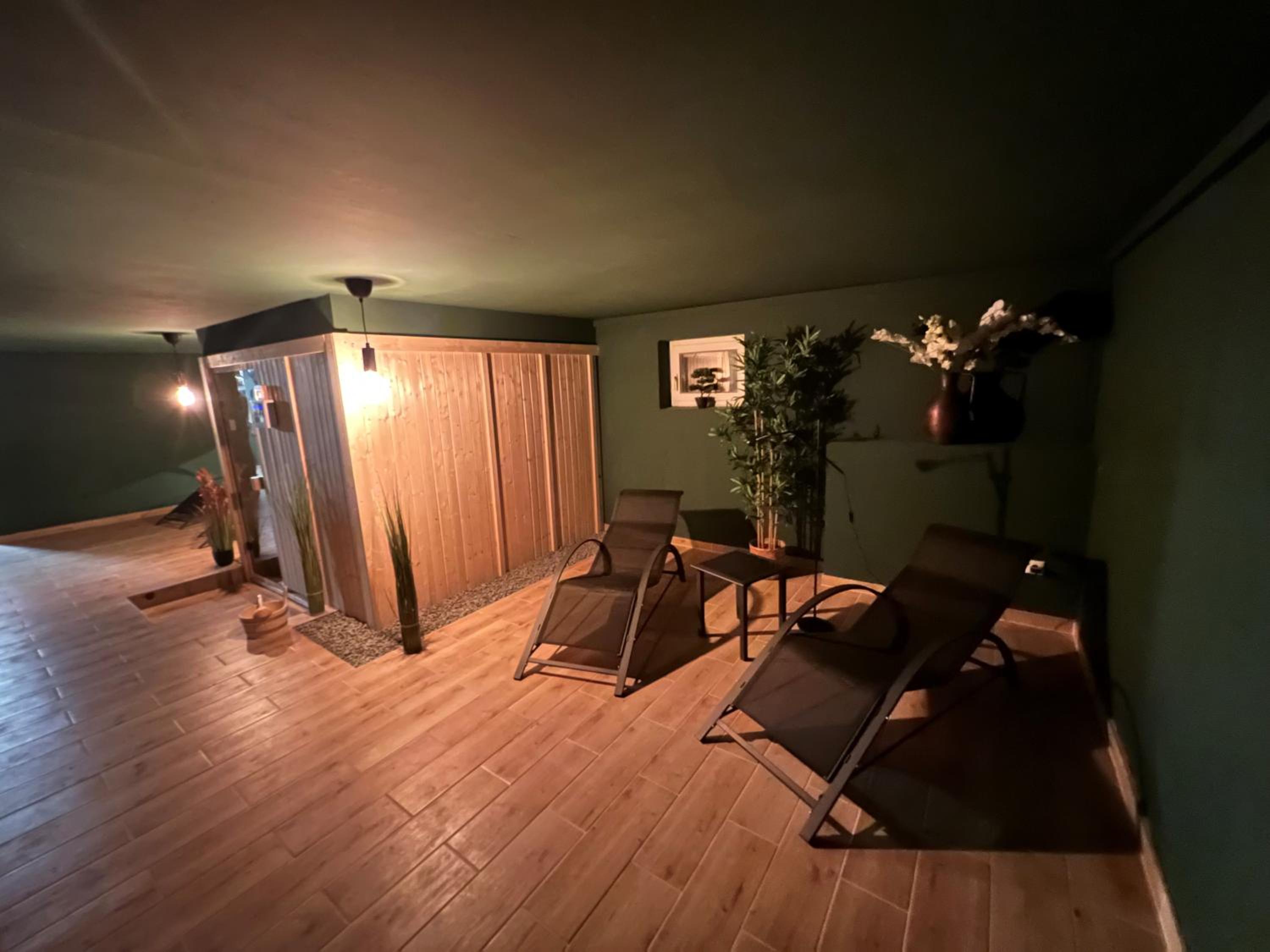 Allgäu Ferienhaus 5 Apartments mit Sauna,Balkon, Garten und Privatparkplatz